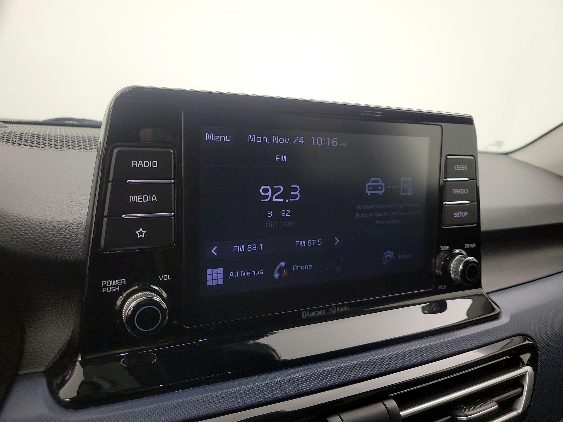 Thumbnail: 2023 Kia Seltos - 15