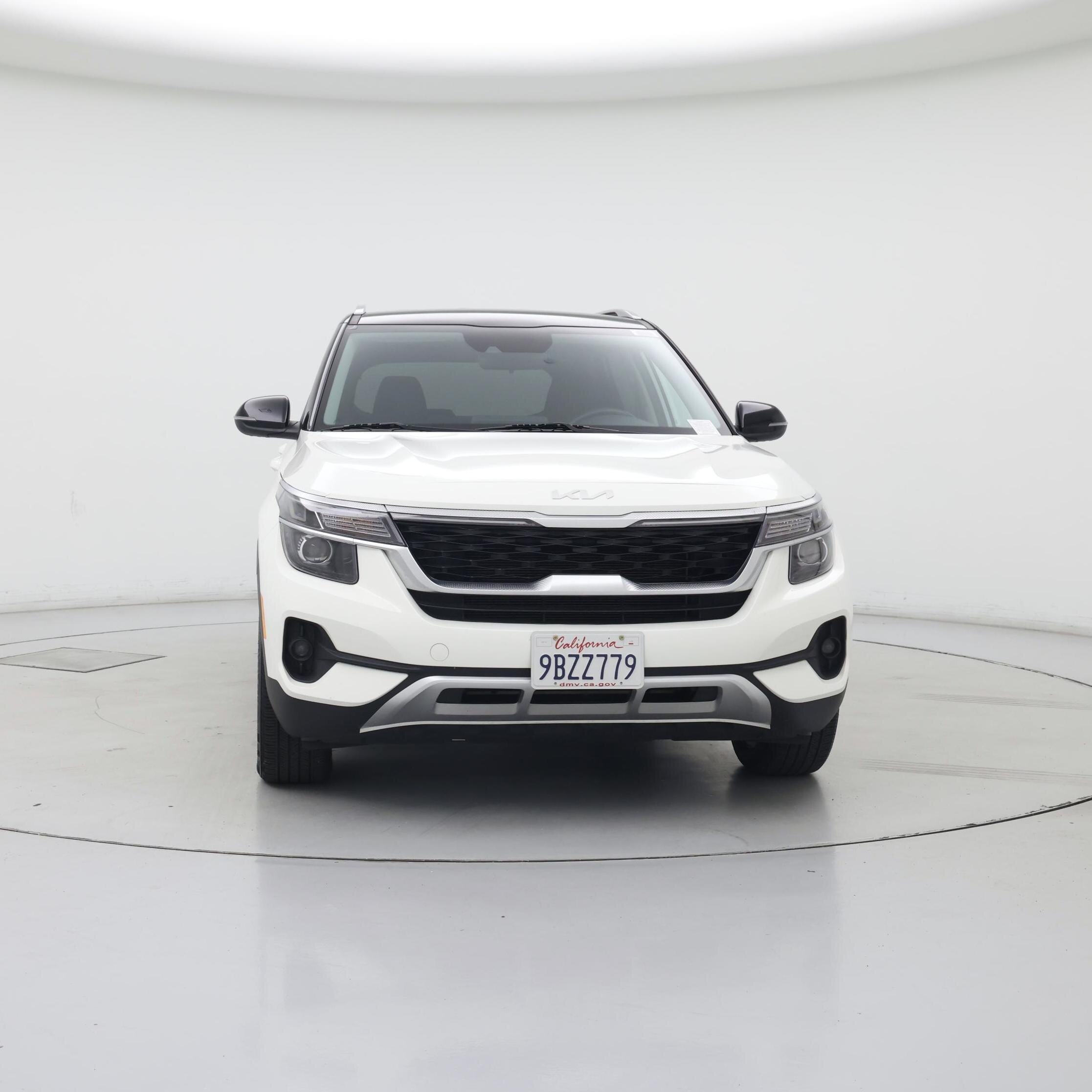 Thumbnail: 2023 Kia Seltos - 5