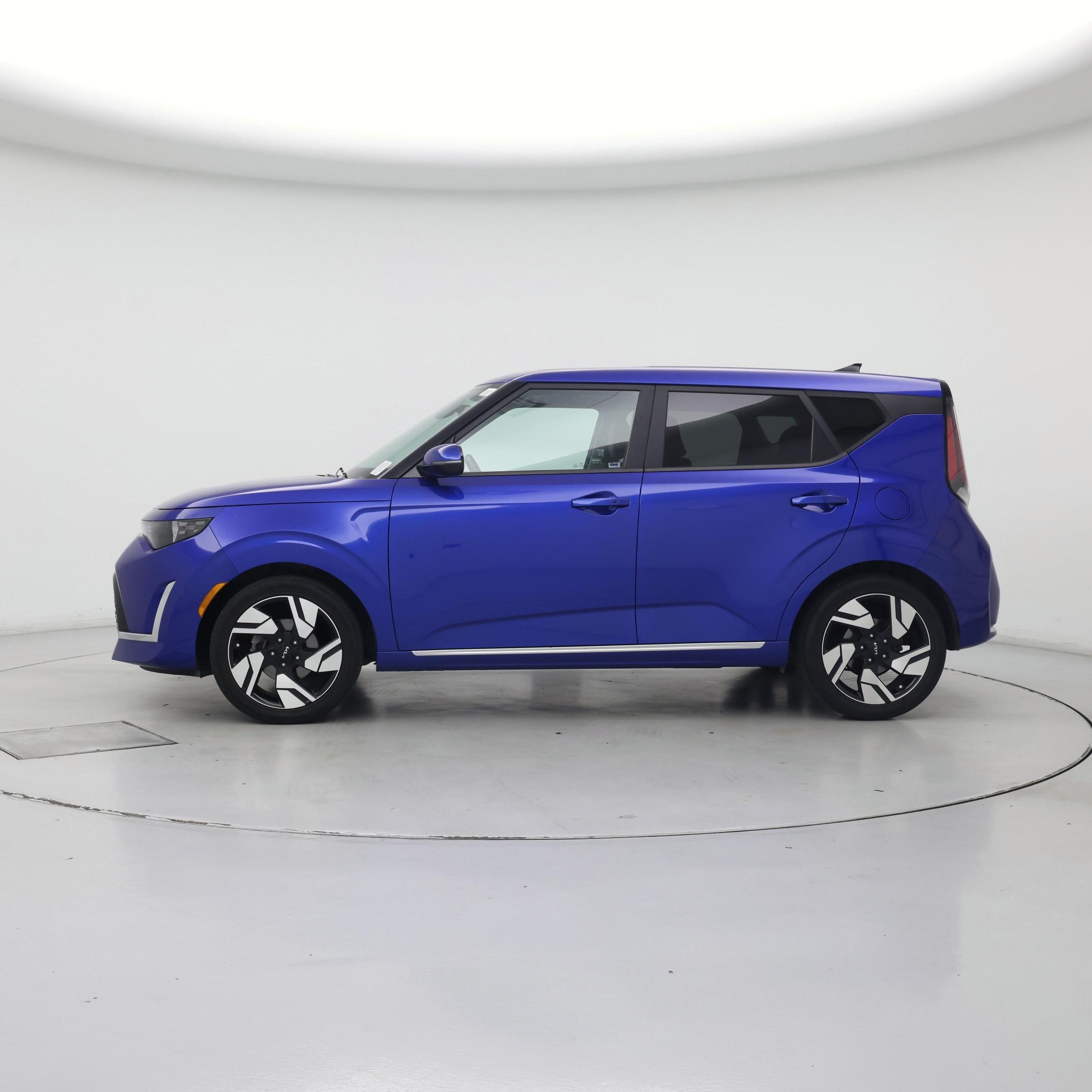 Thumbnail: 2023 Kia Soul - 3