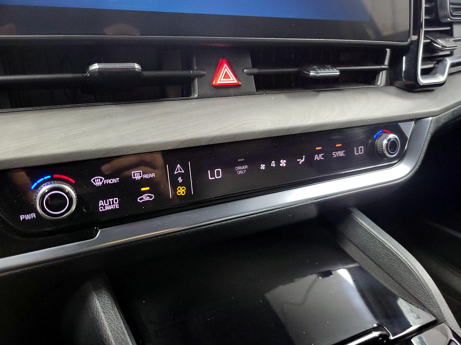 Thumbnail: 2024 Kia Sportage - 15