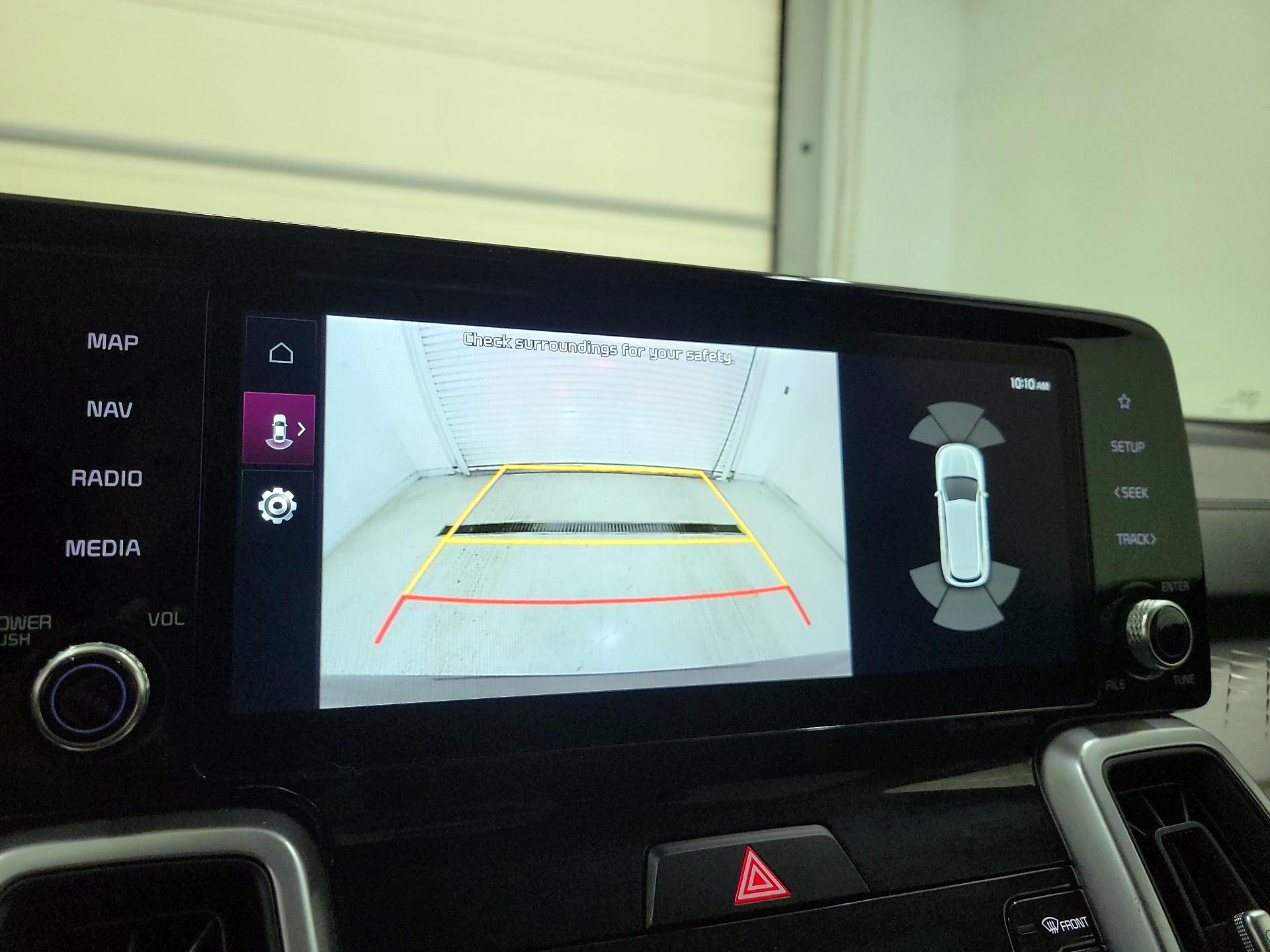 Thumbnail: 2023 Kia Sorento - 15