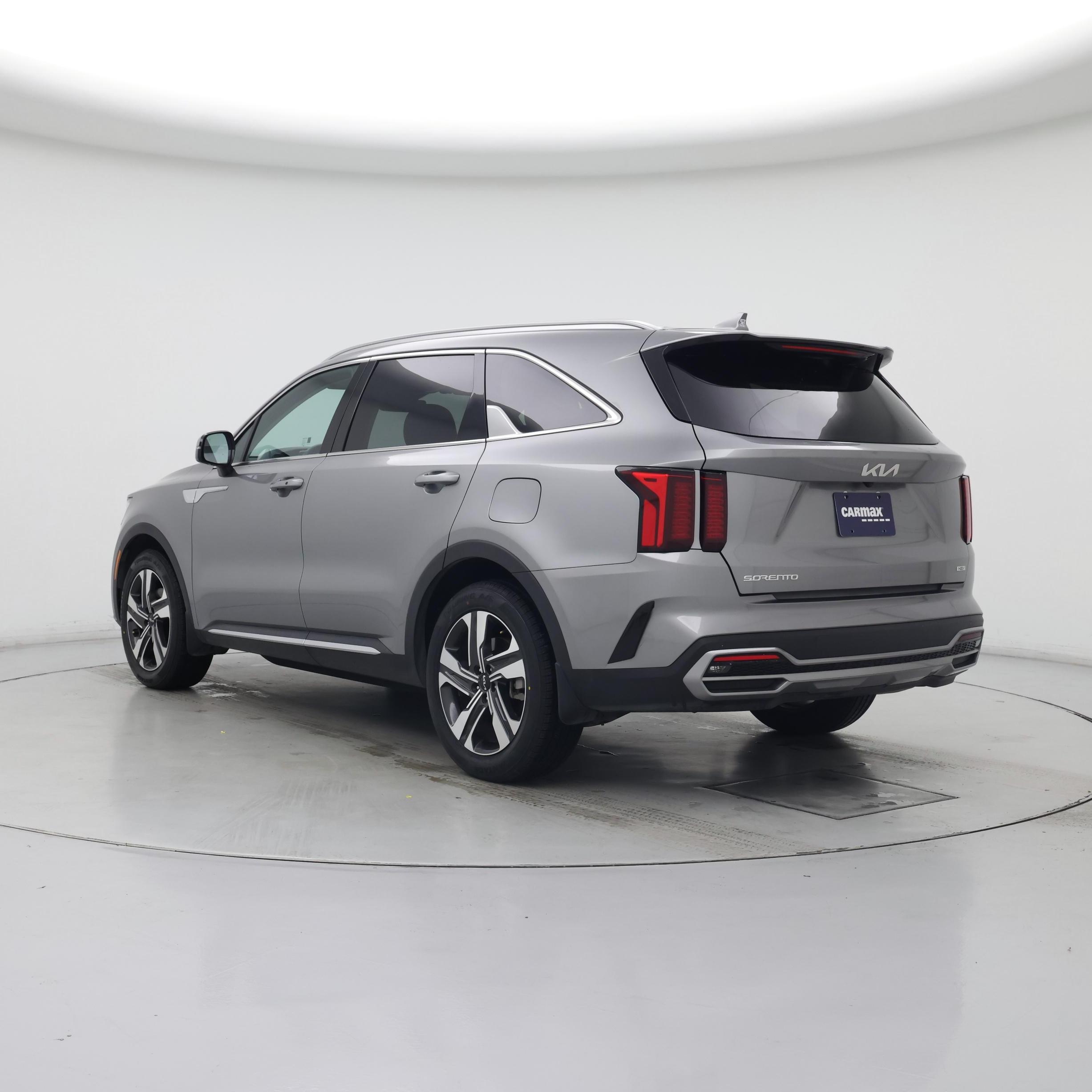 Thumbnail: 2023 Kia Sorento - 2