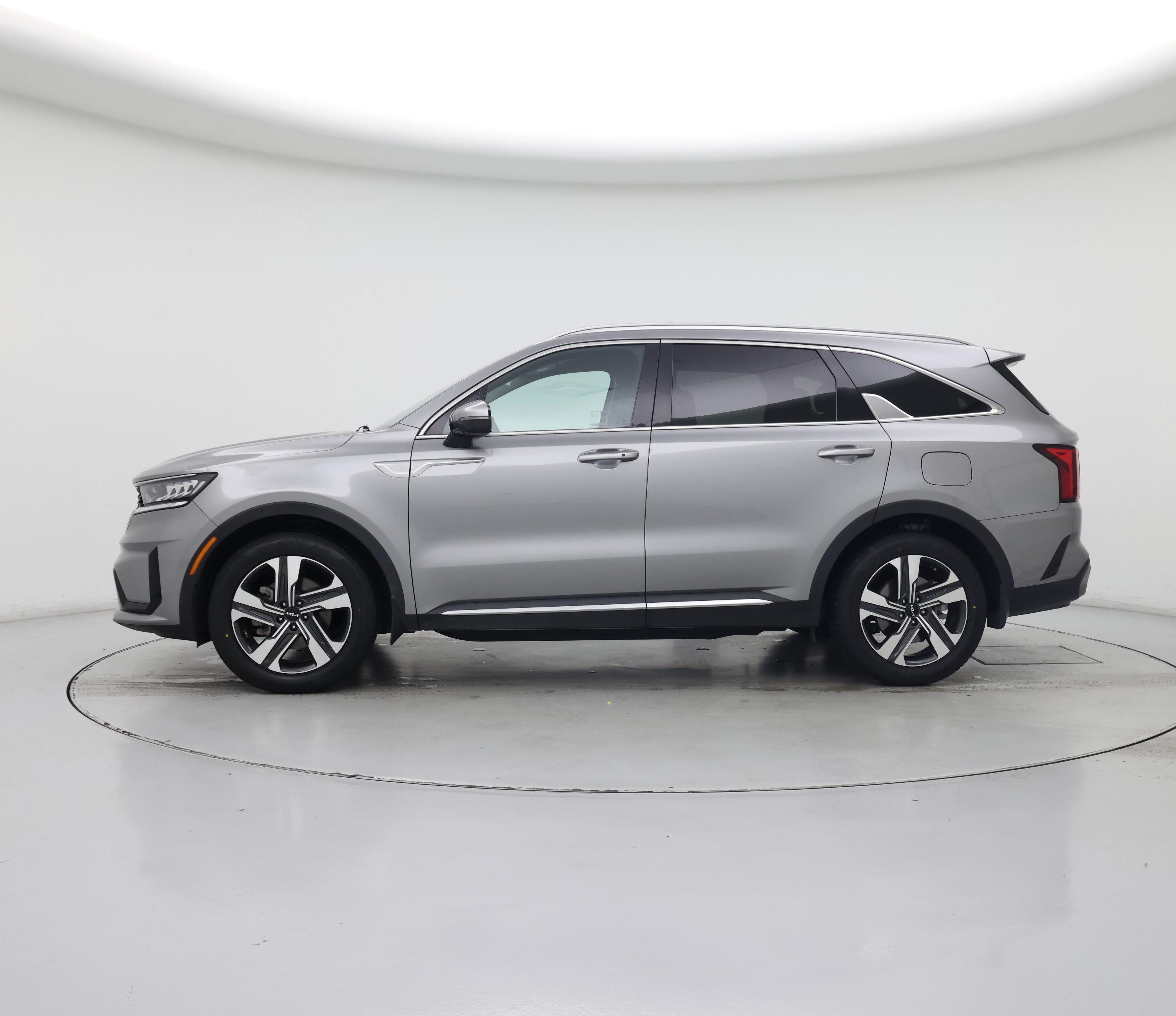 Thumbnail: 2023 Kia Sorento - 3