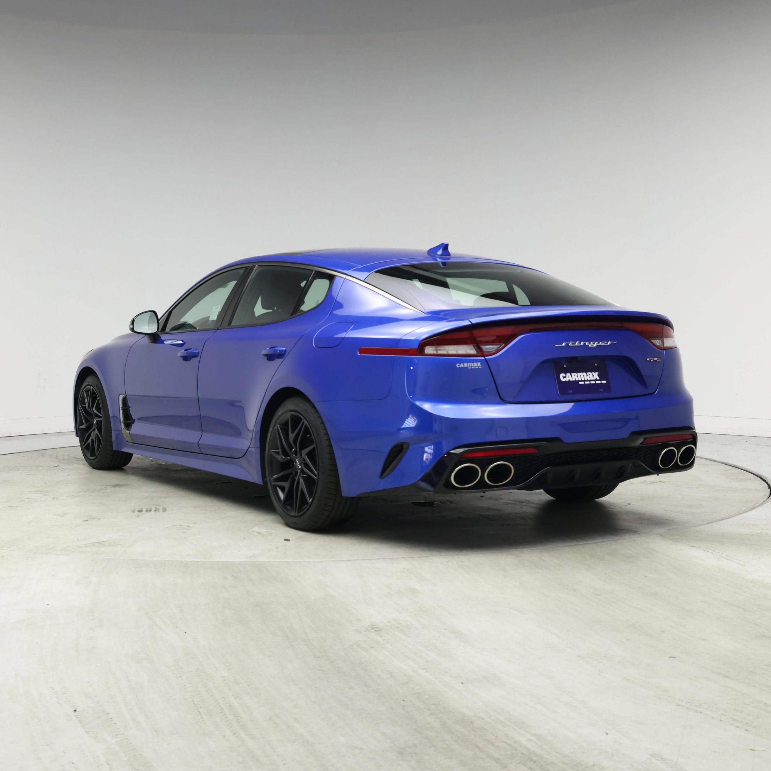 Thumbnail: 2022 Kia Stinger - 2