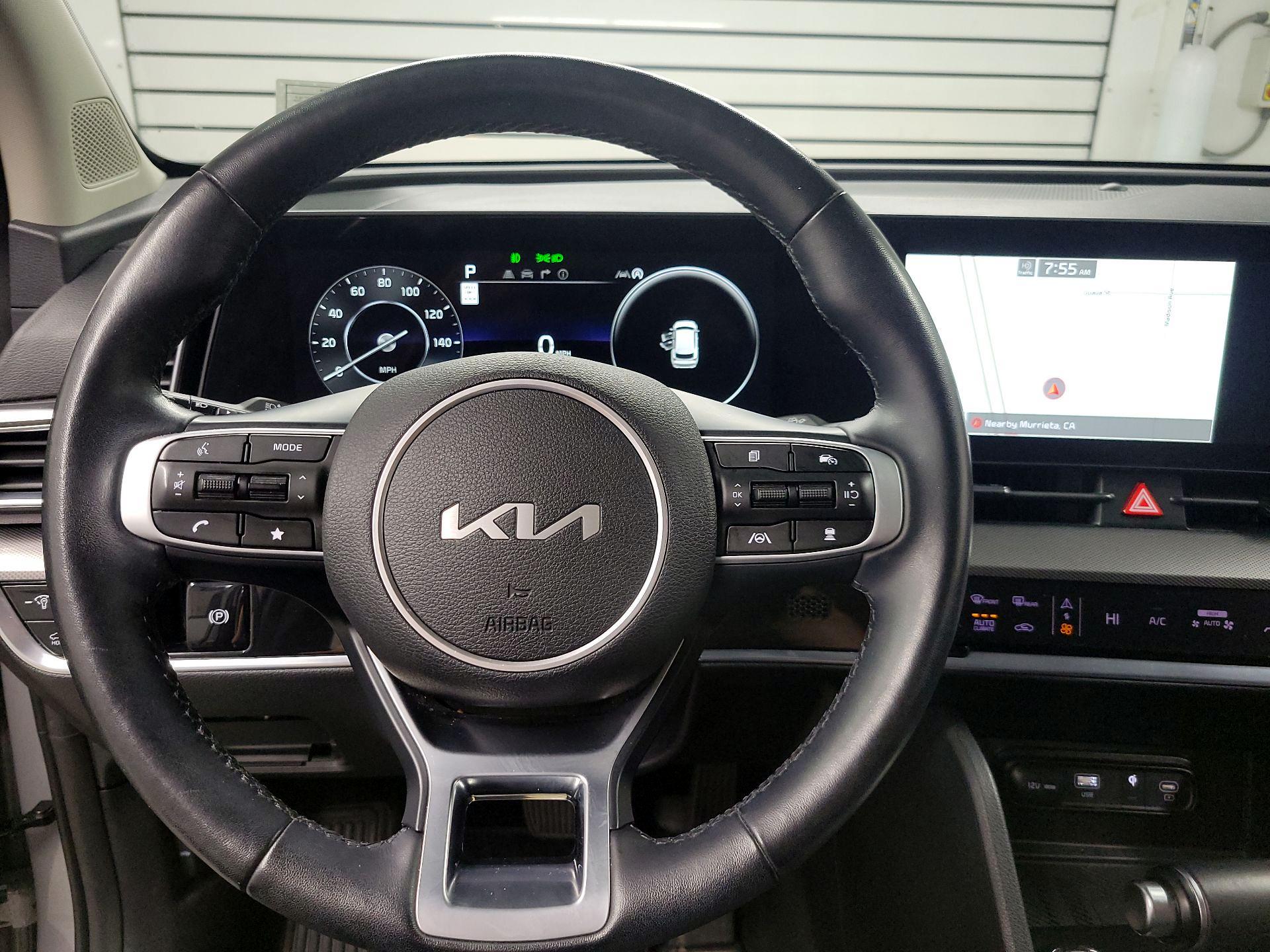 Thumbnail: 2023 Kia Sportage - 10