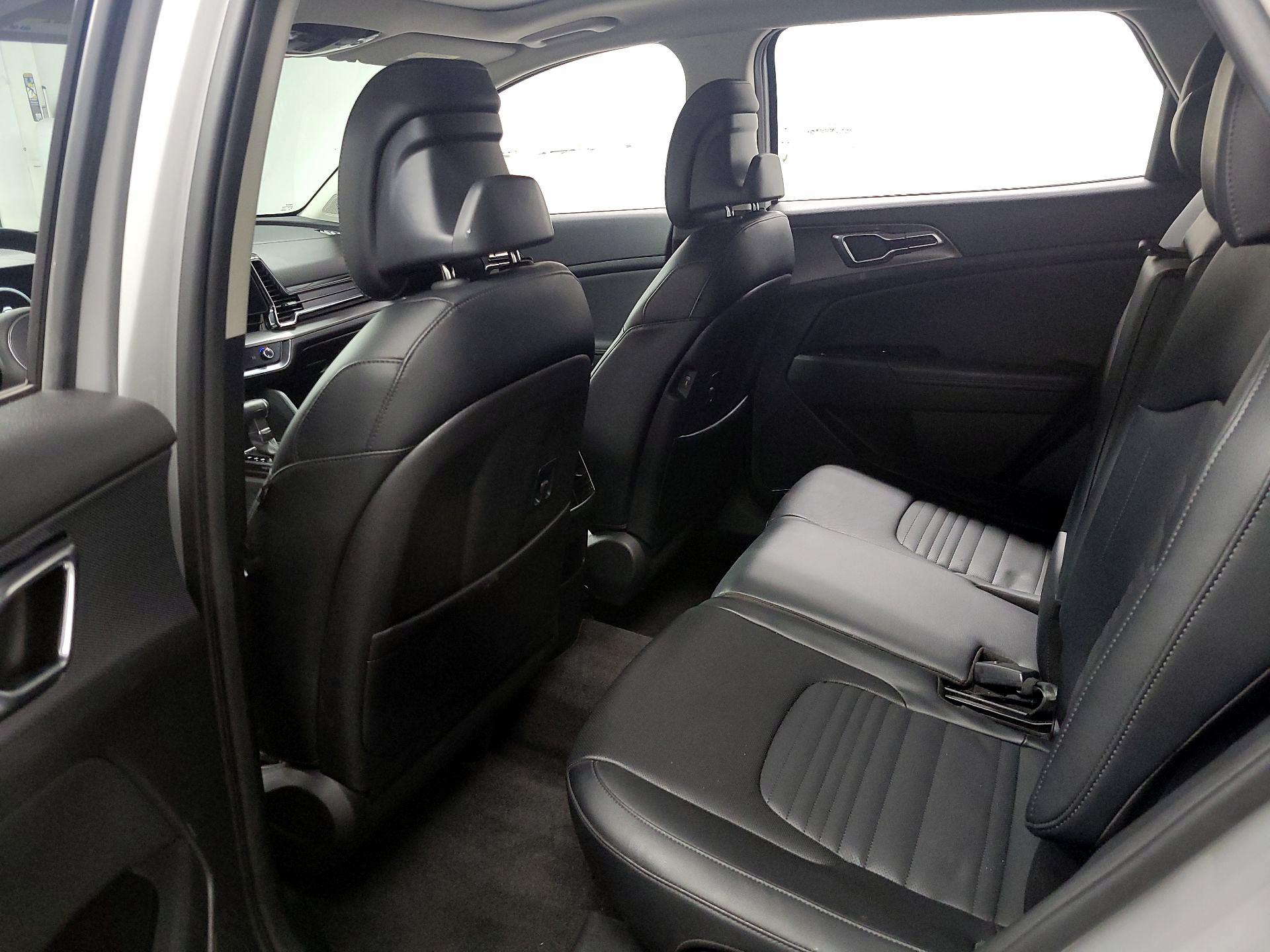 Thumbnail: 2023 Kia Sportage - 20