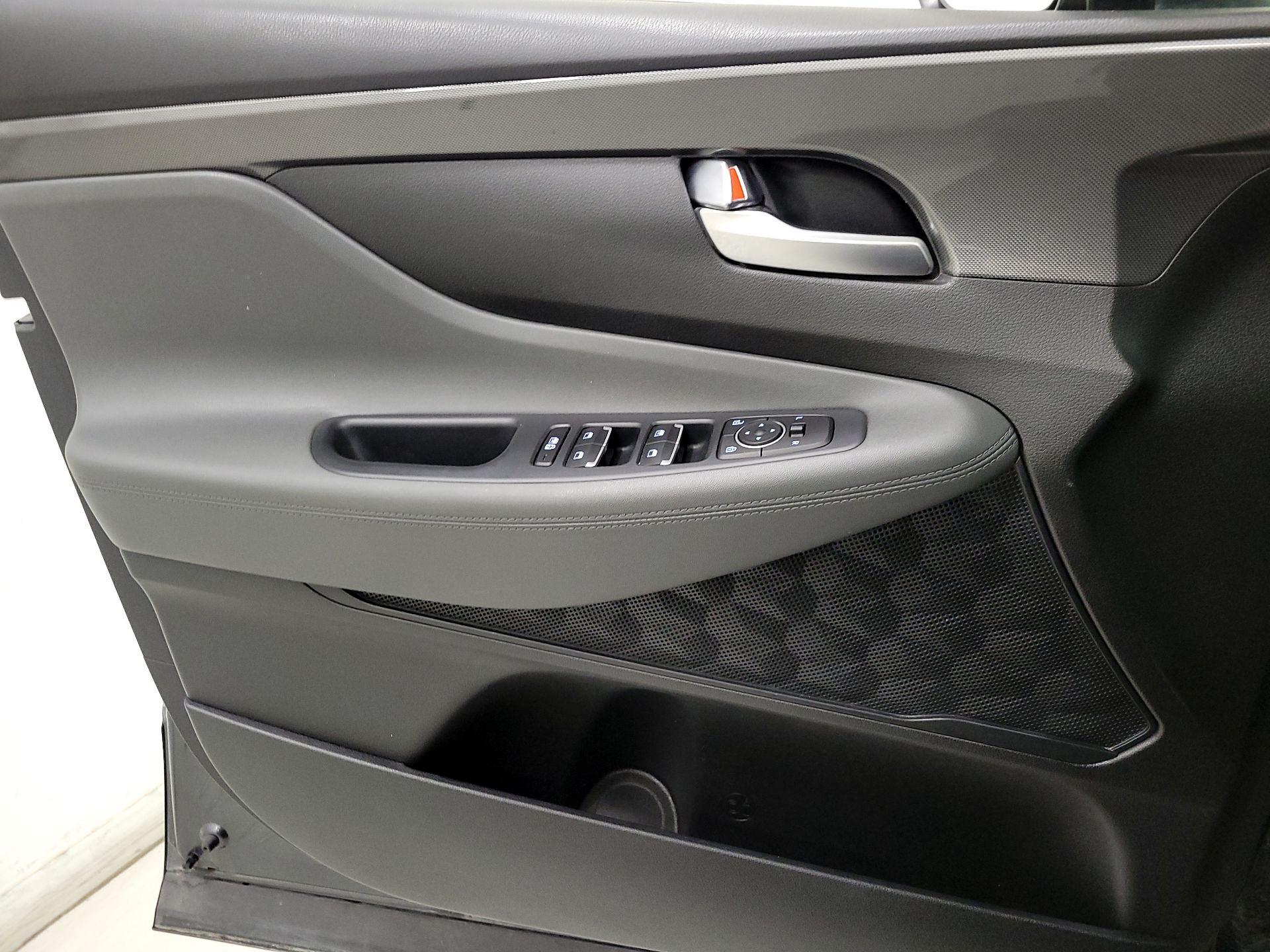 Thumbnail: 2023 Hyundai Santa Fe - 12