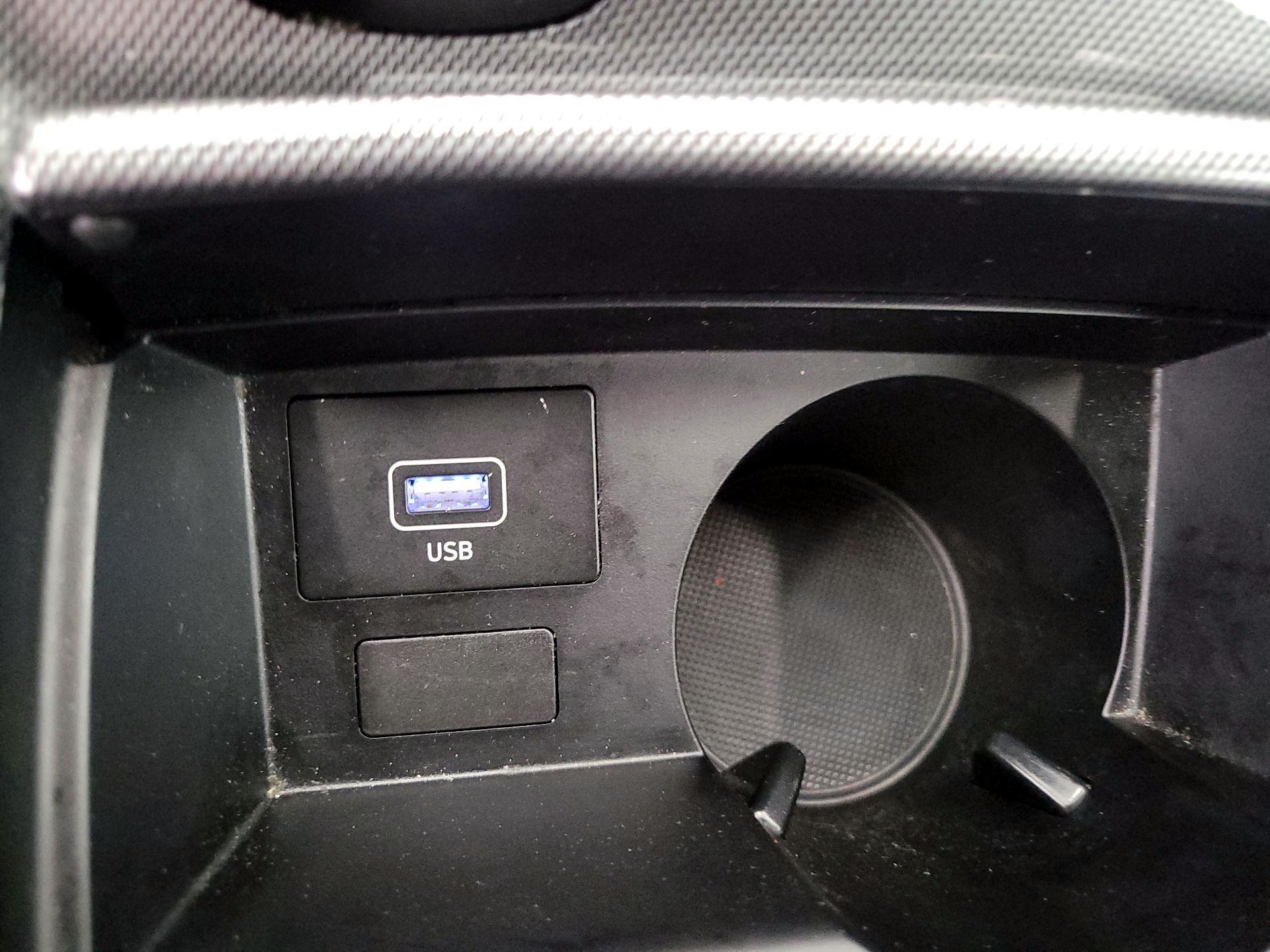 Thumbnail: 2023 Hyundai Santa Fe - 18