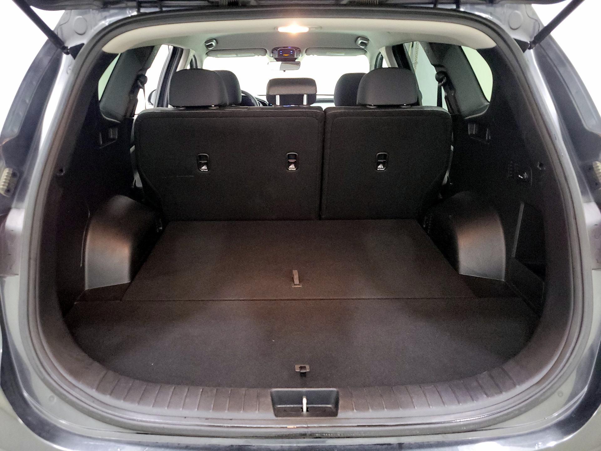 Thumbnail: 2023 Hyundai Santa Fe - 20