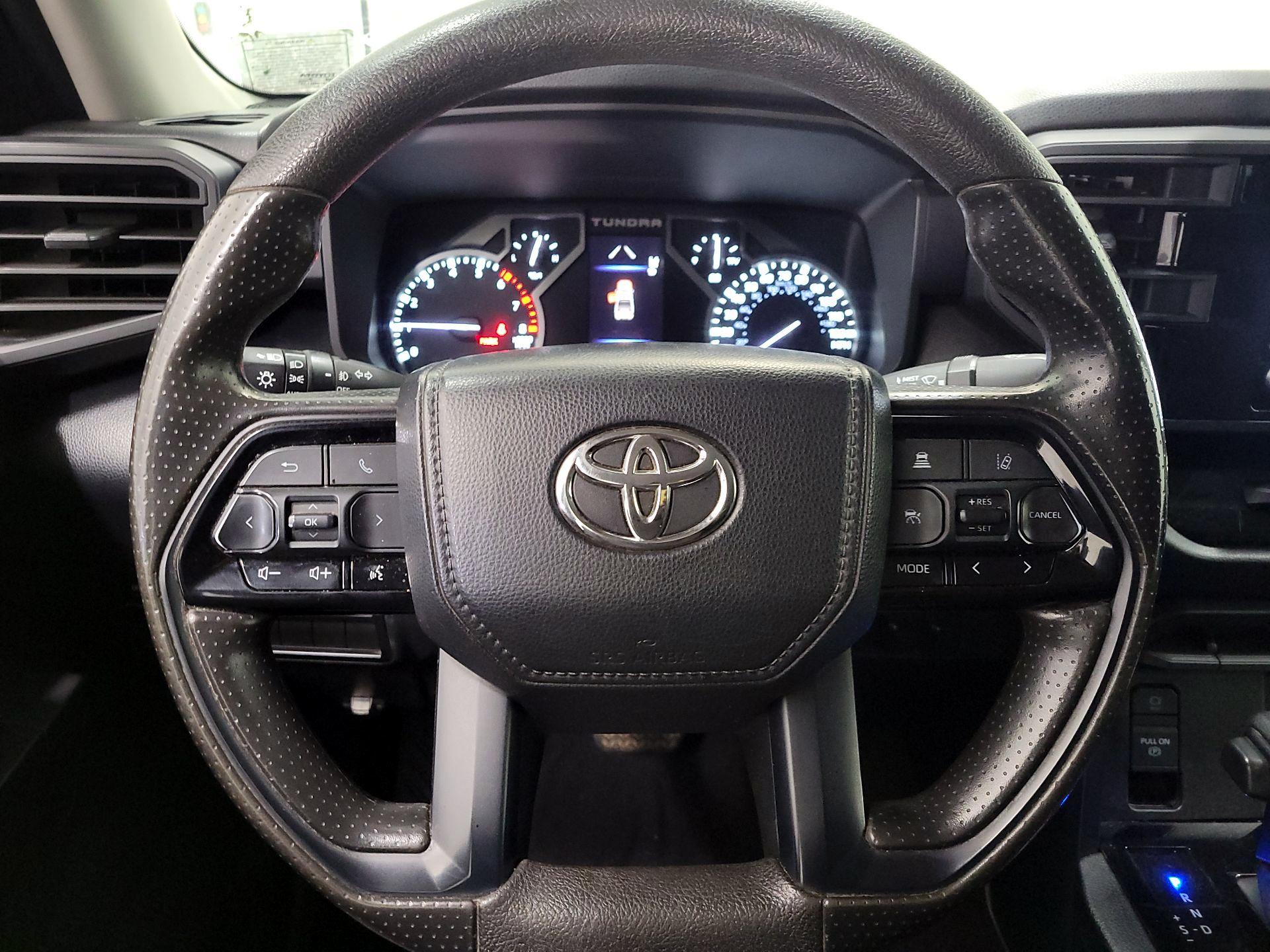 Thumbnail: 2023 Toyota Tundra - 10