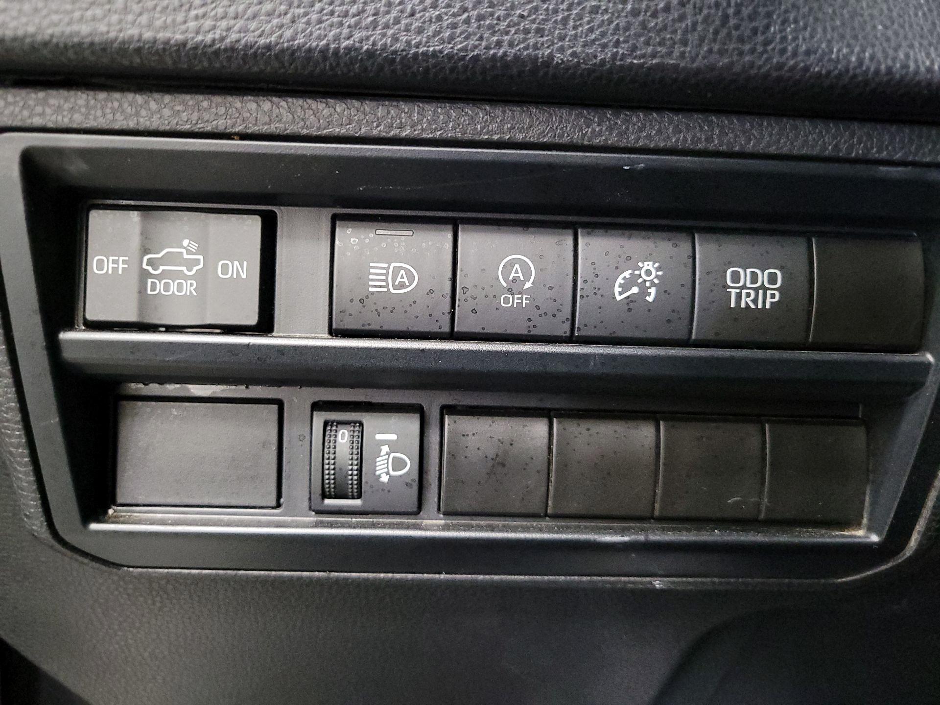 Thumbnail: 2023 Toyota Tundra - 13