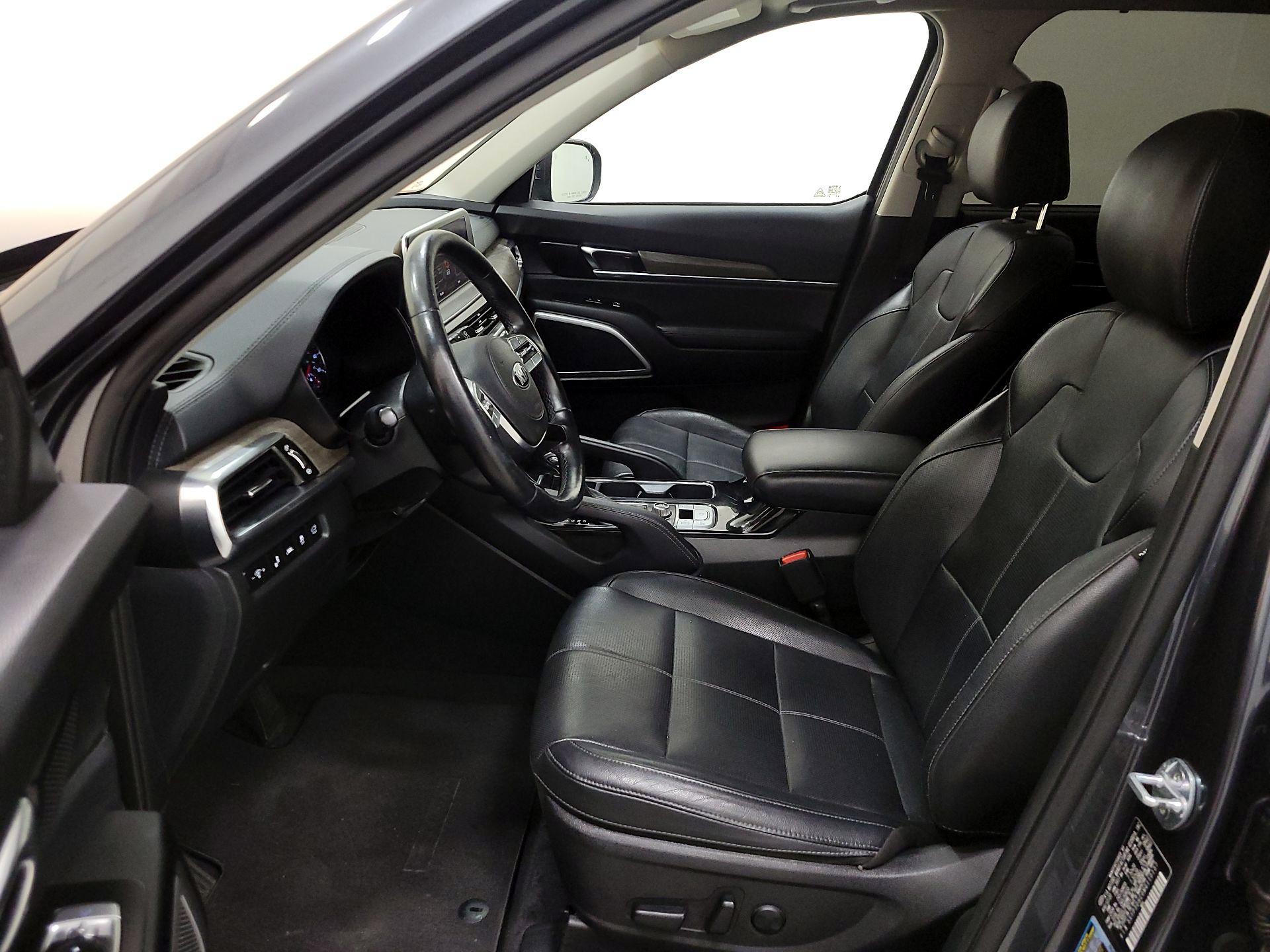 Thumbnail: 2021 Kia Telluride - 11