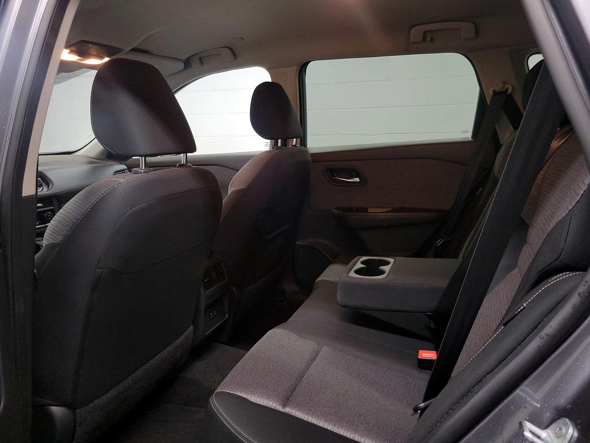 Thumbnail: 2023 Nissan Rogue - 17