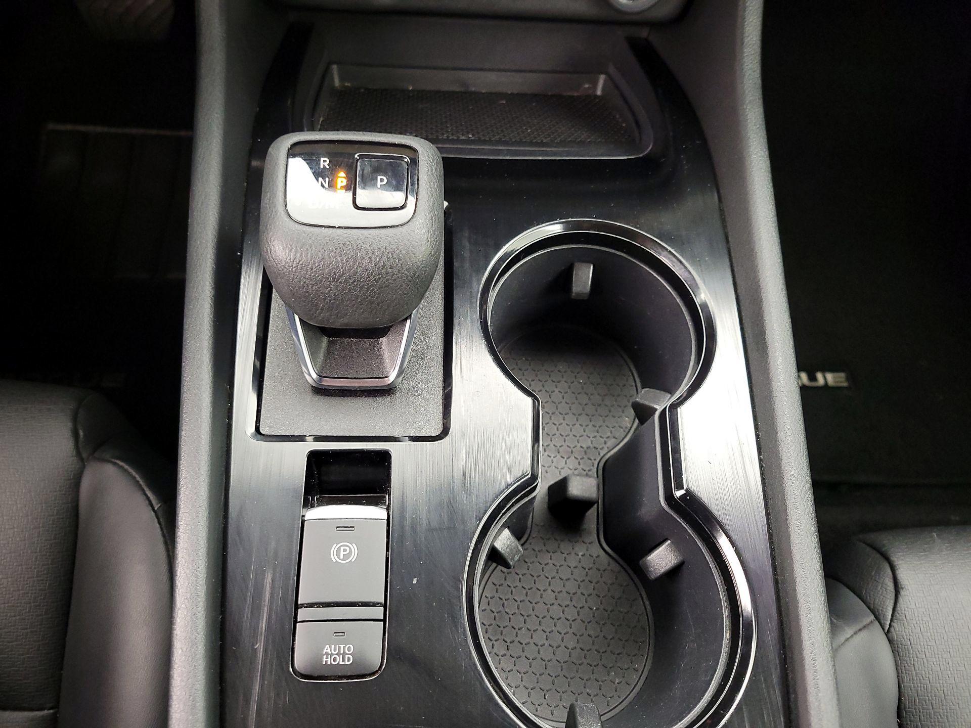 Thumbnail: 2023 Nissan Rogue - 17