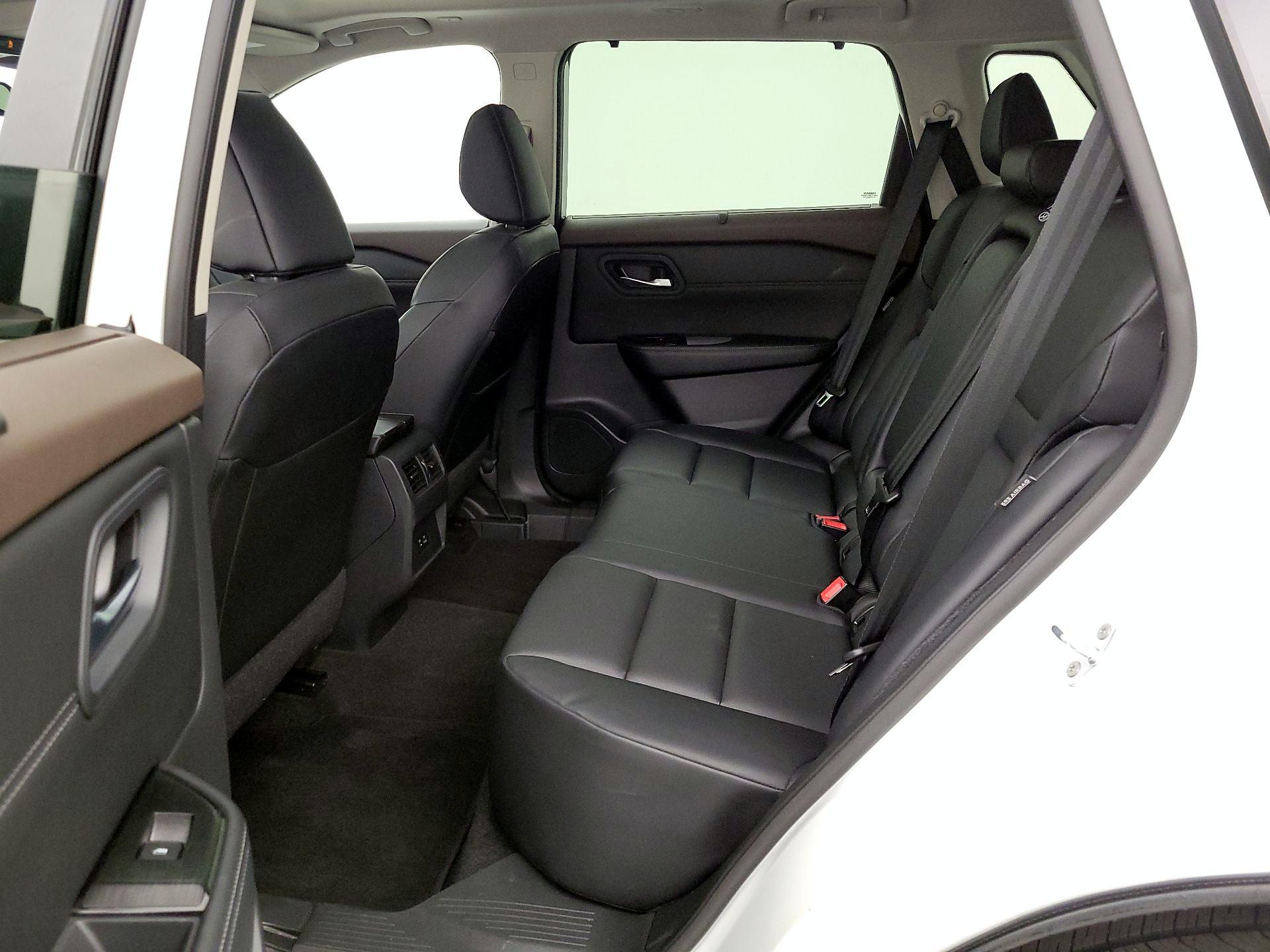 Thumbnail: 2023 Nissan Rogue - 20