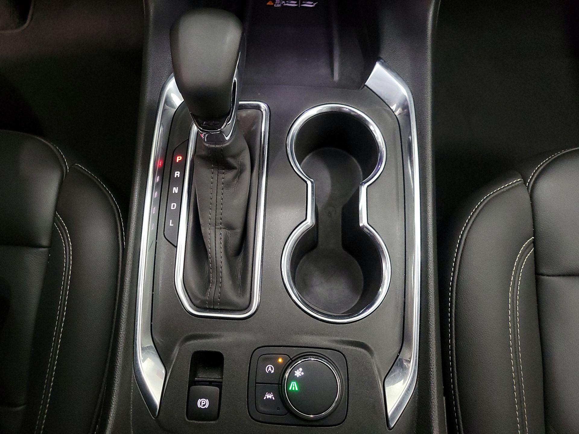 Thumbnail: 2023 Chevrolet Traverse - 17