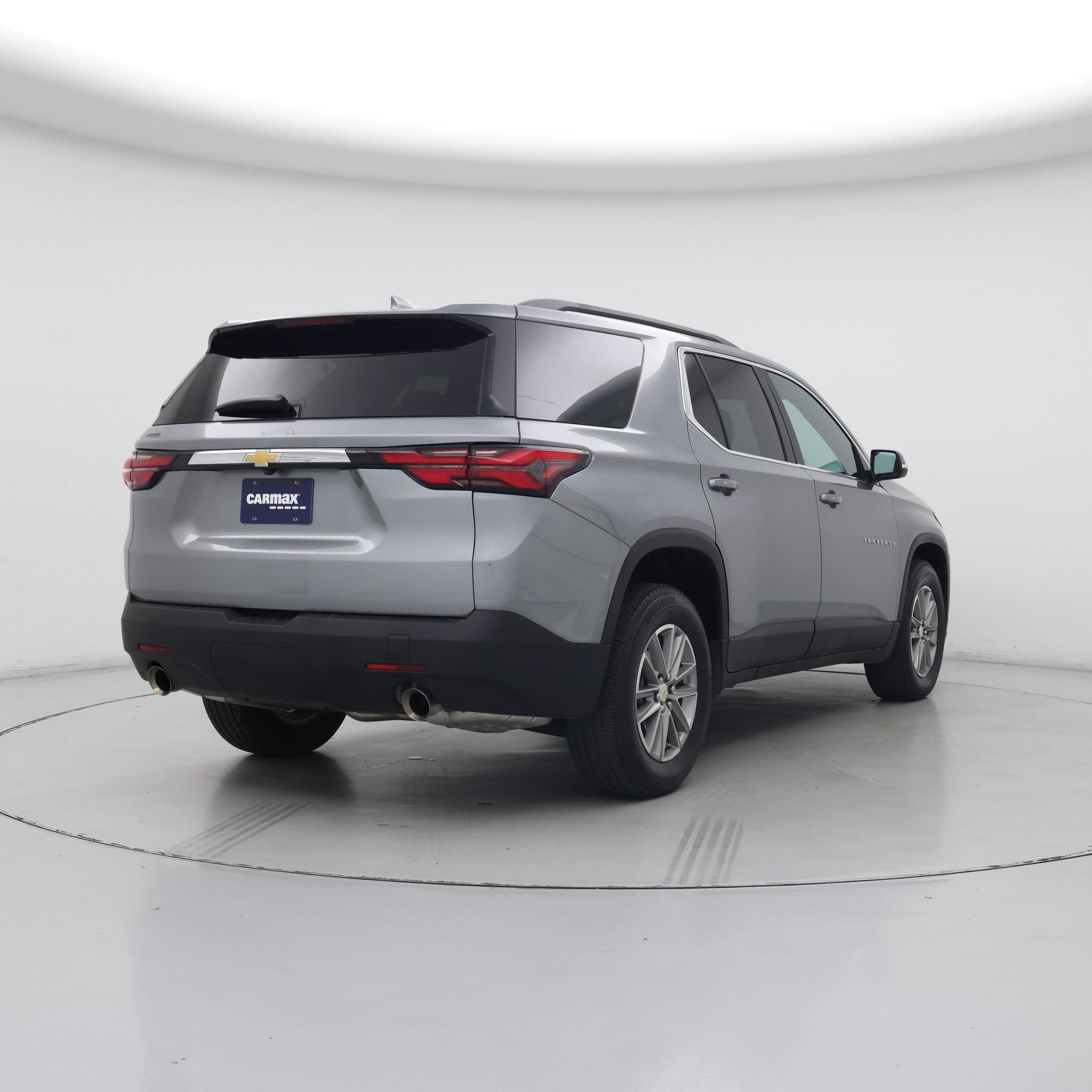 Thumbnail: 2023 Chevrolet Traverse - 8