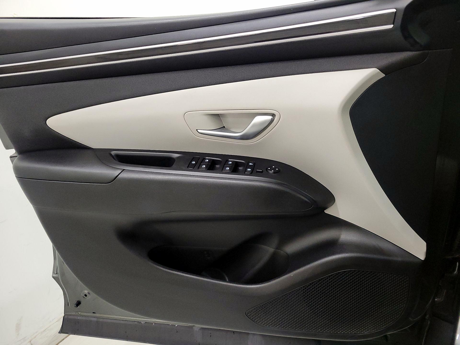 Thumbnail: 2023 Hyundai Tucson - 12