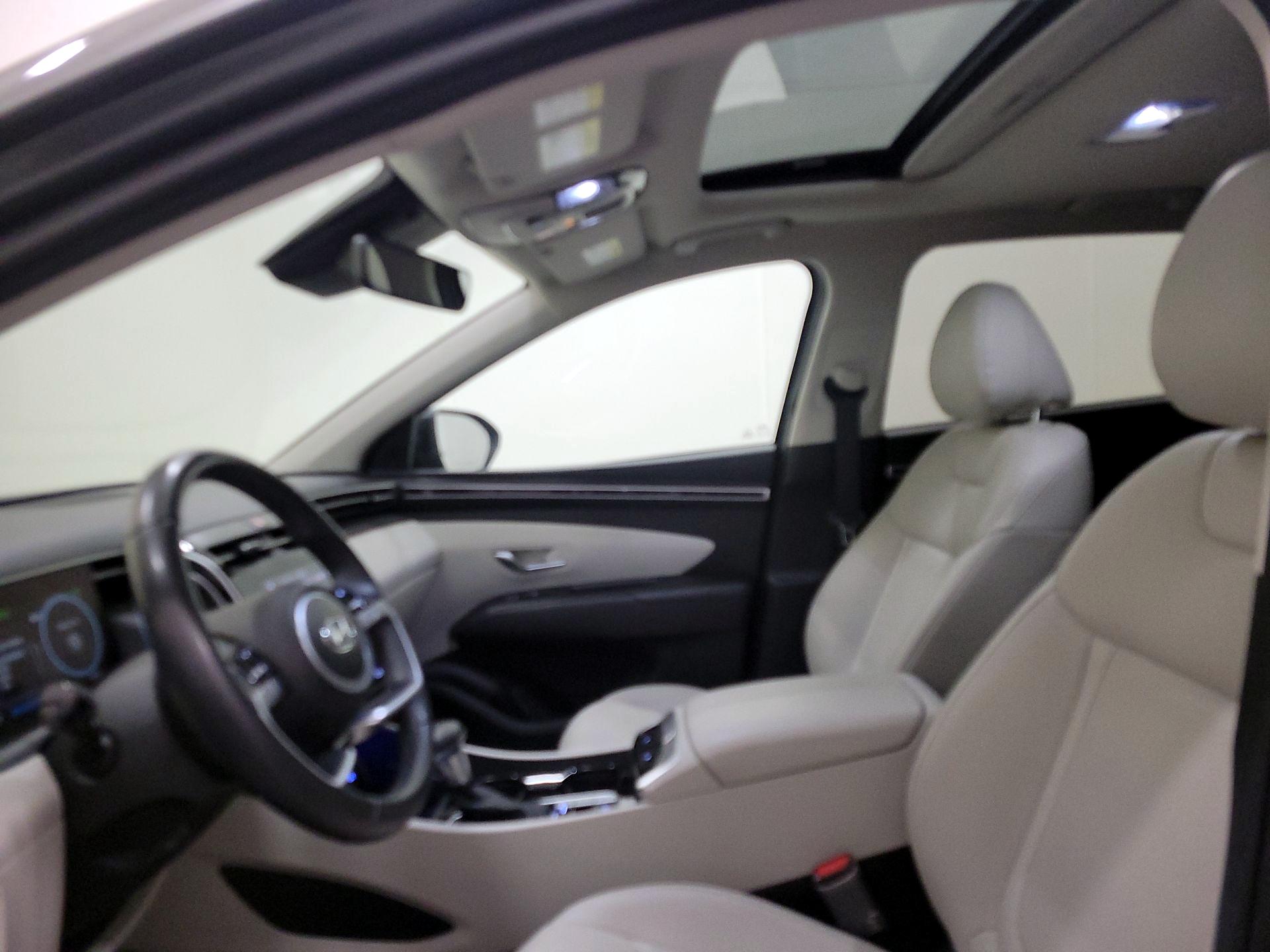 Thumbnail: 2023 Hyundai Tucson - 19