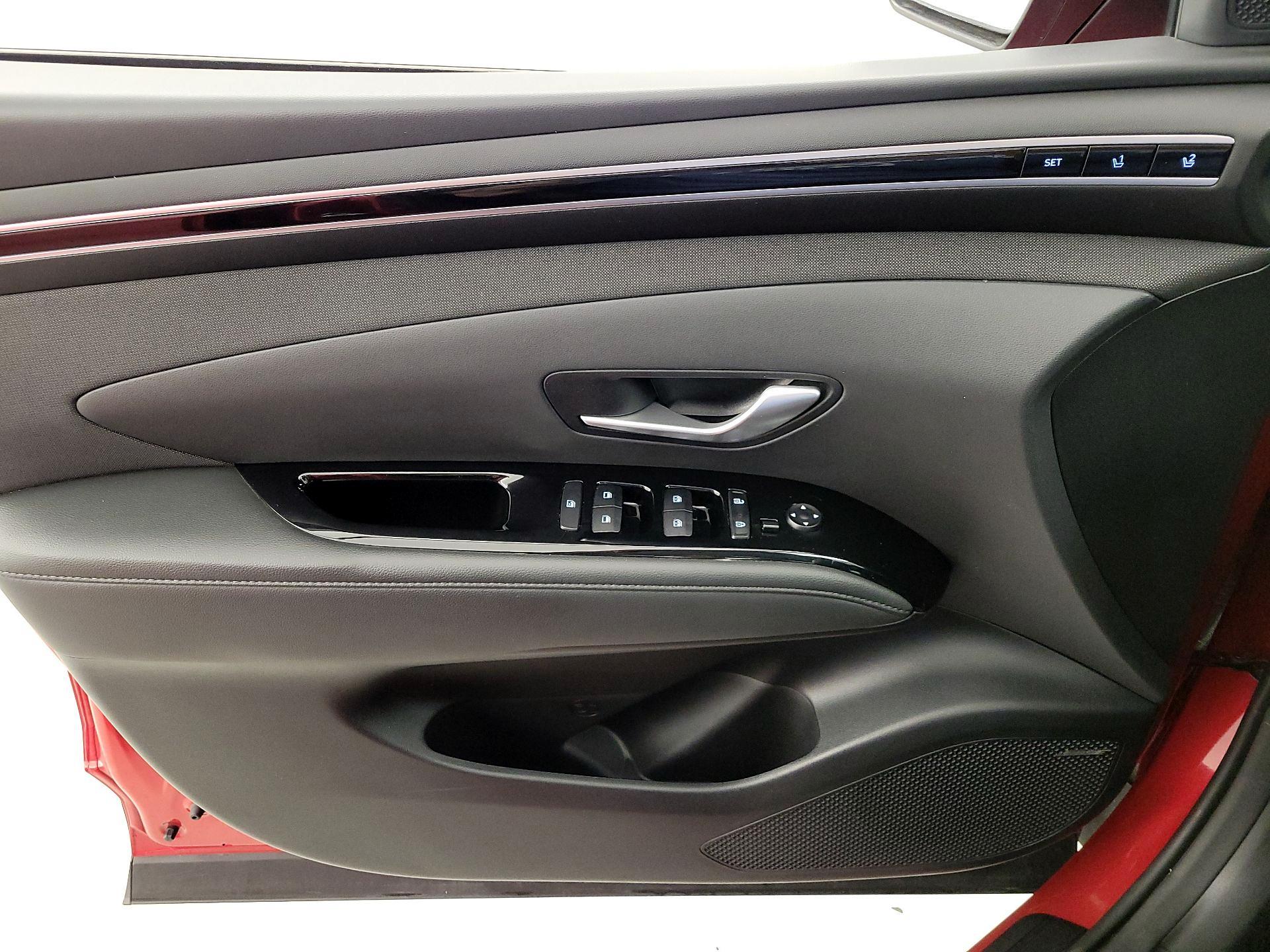 Thumbnail: 2023 Hyundai Tucson - 12