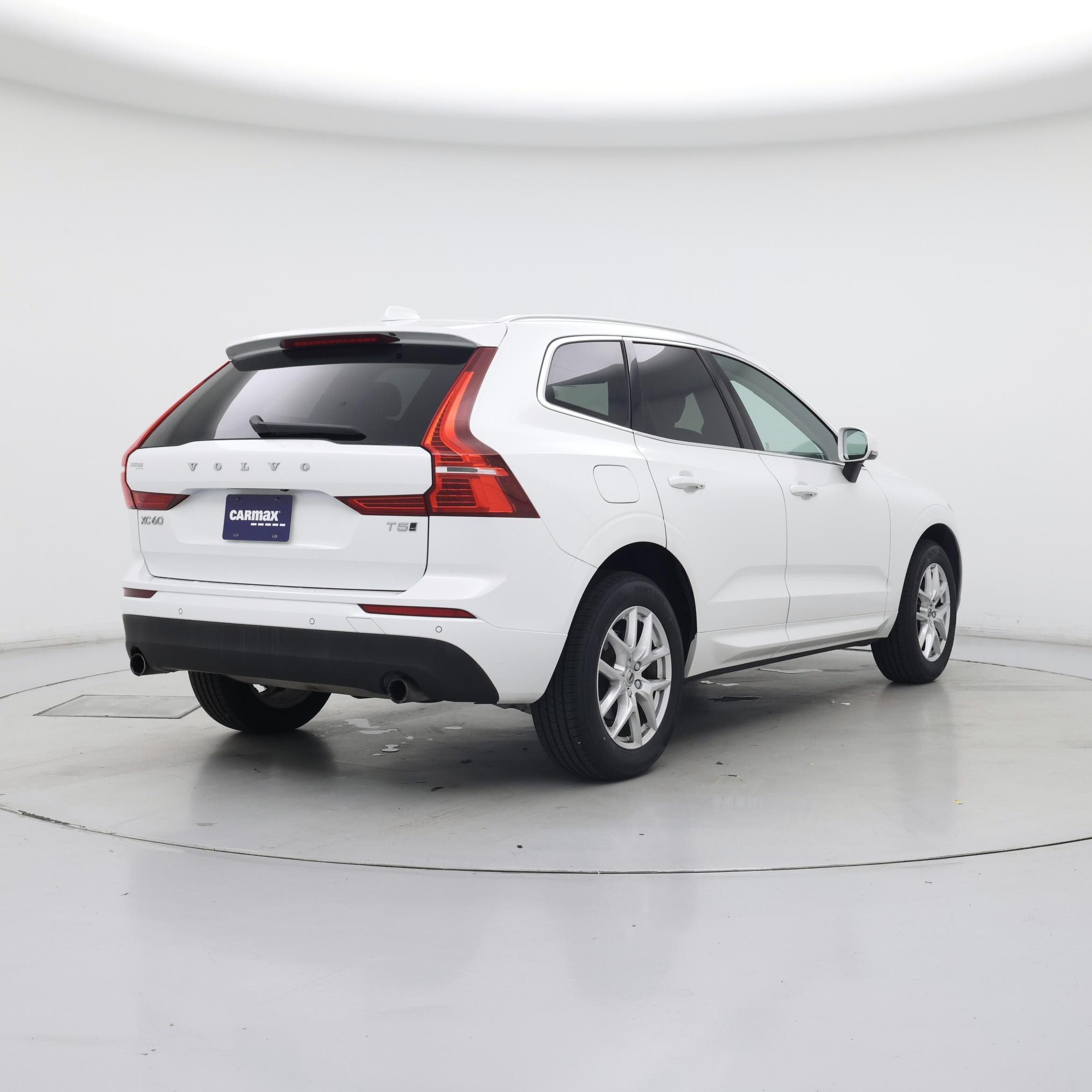 Thumbnail: 2021 Volvo XC60 - 8