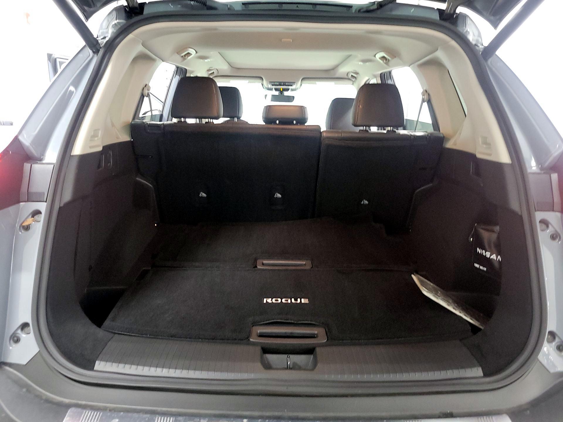 Thumbnail: 2023 Nissan Rogue - 18