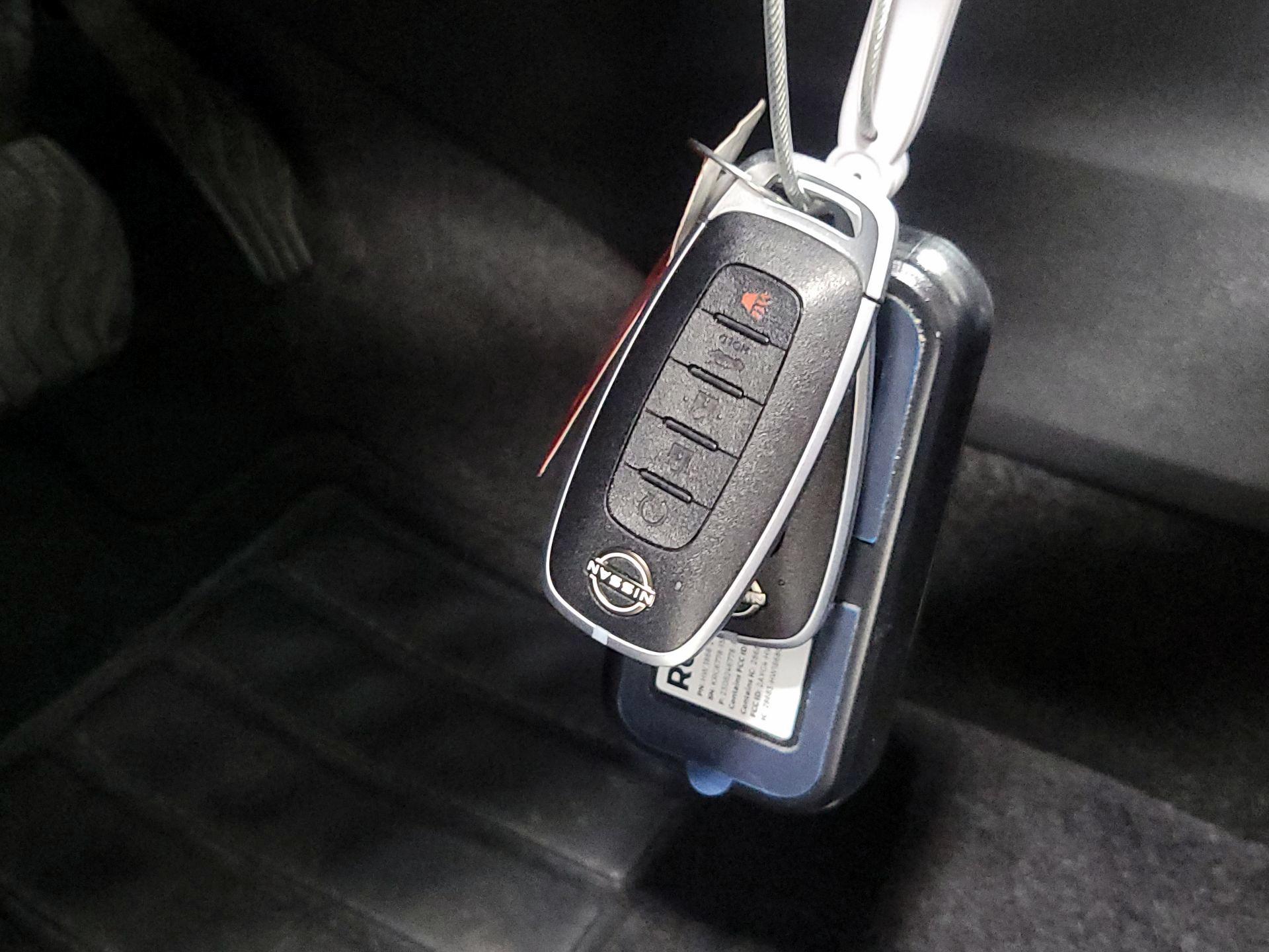 Thumbnail: 2023 Nissan Rogue - 20