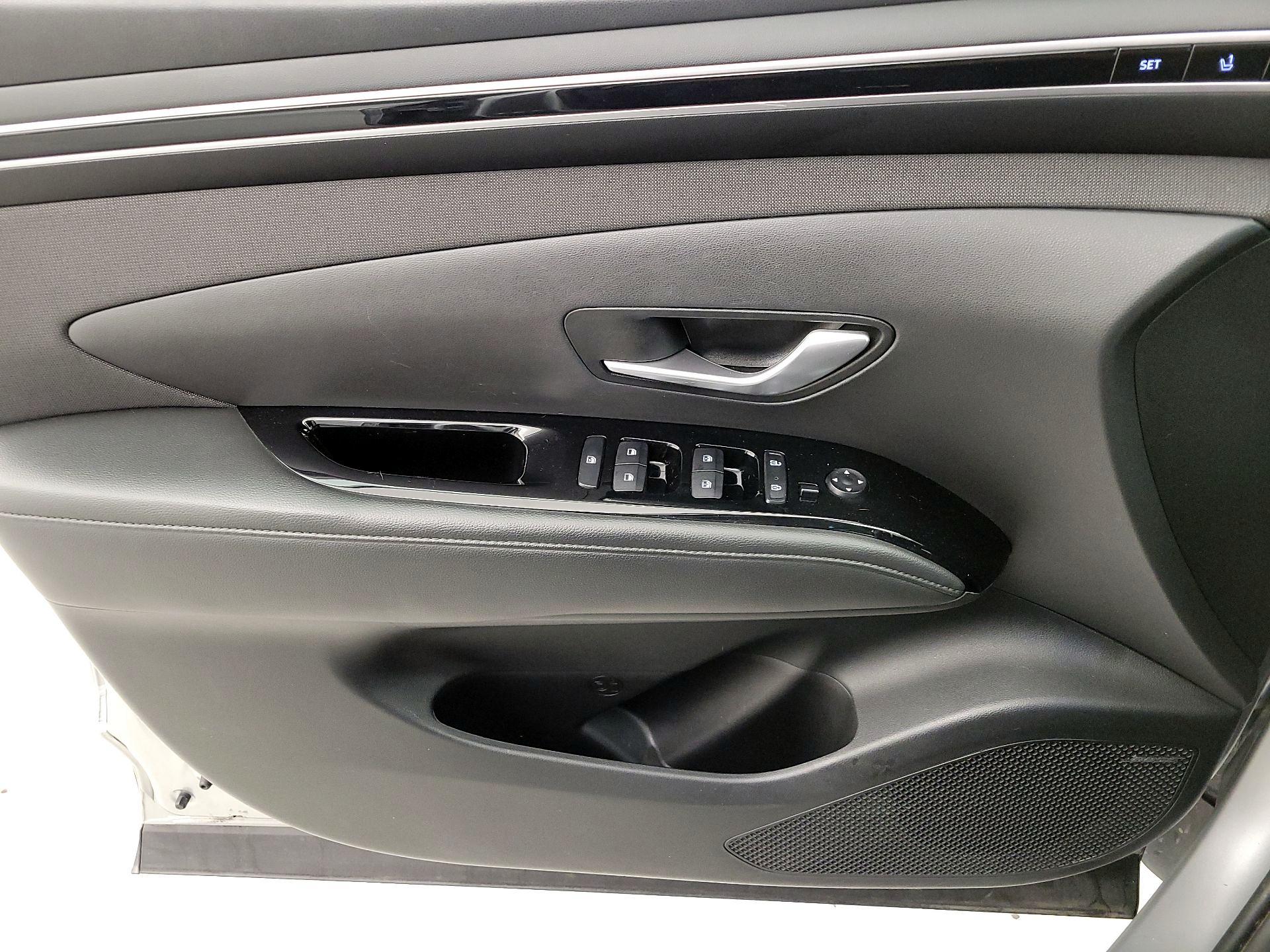 Thumbnail: 2023 Hyundai Tucson - 12