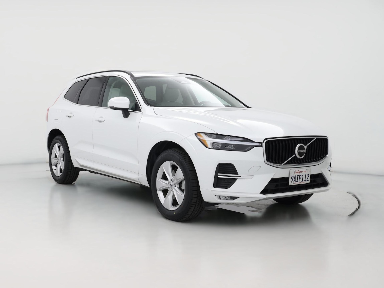 2022 Volvo XC60 Momentum