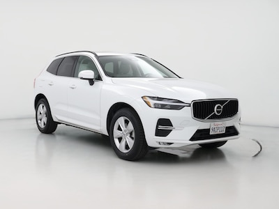 2022 Volvo XC60 B5 Momentum