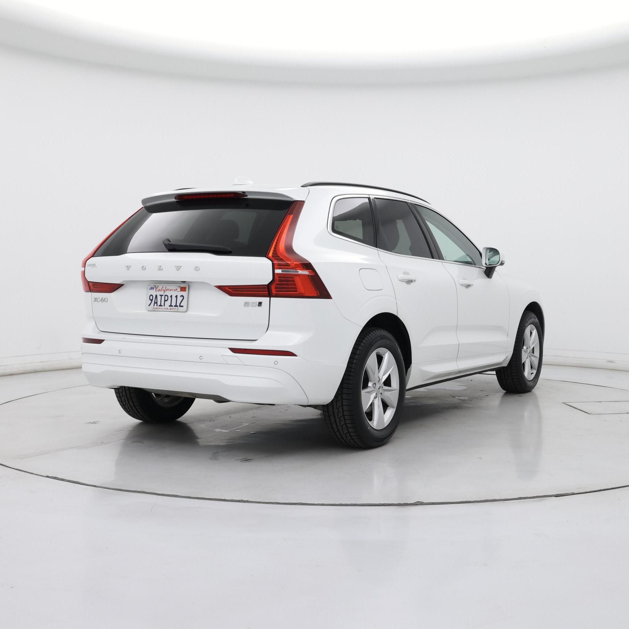 Thumbnail: 2022 Volvo XC60 - 8