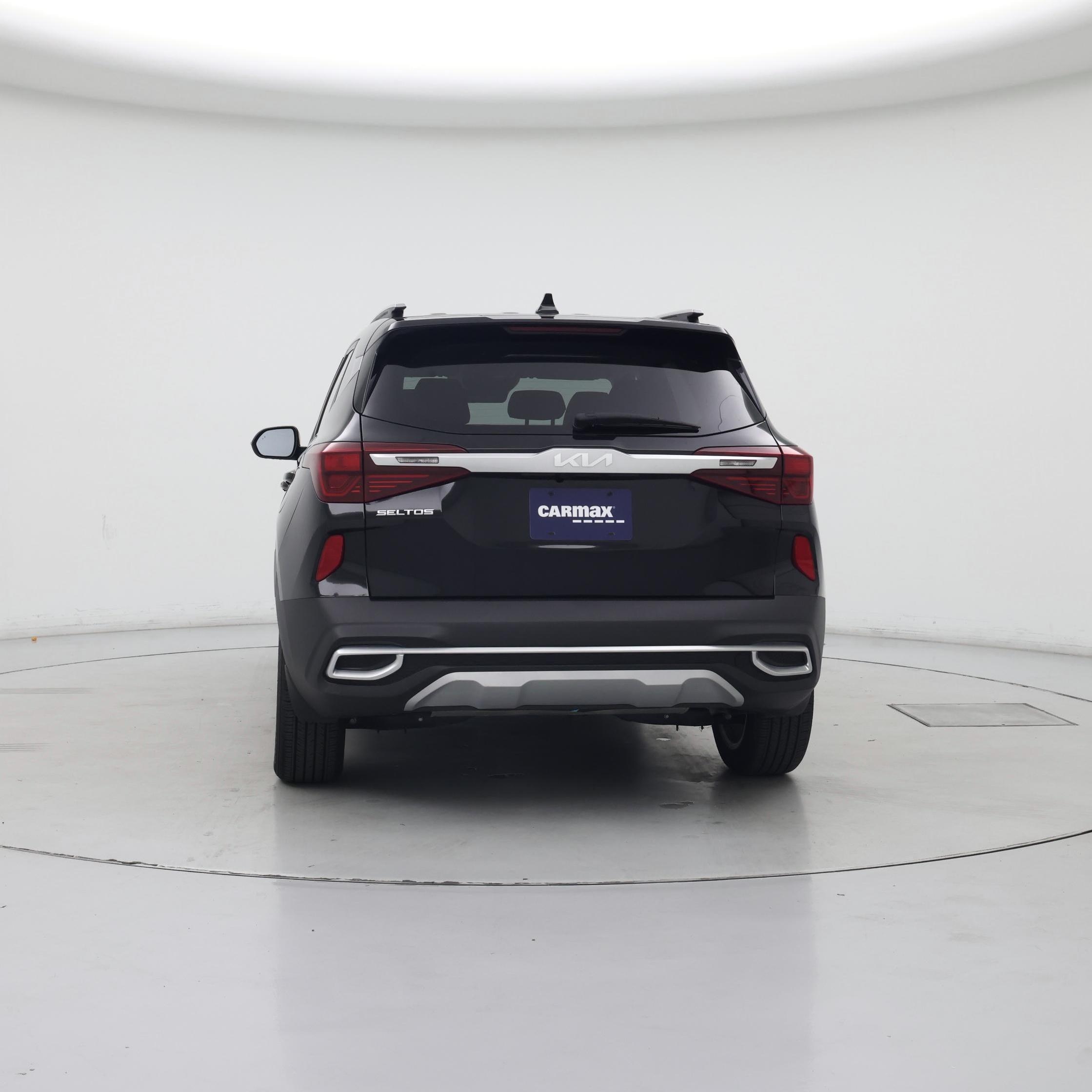 Thumbnail: 2023 Kia Seltos - 6