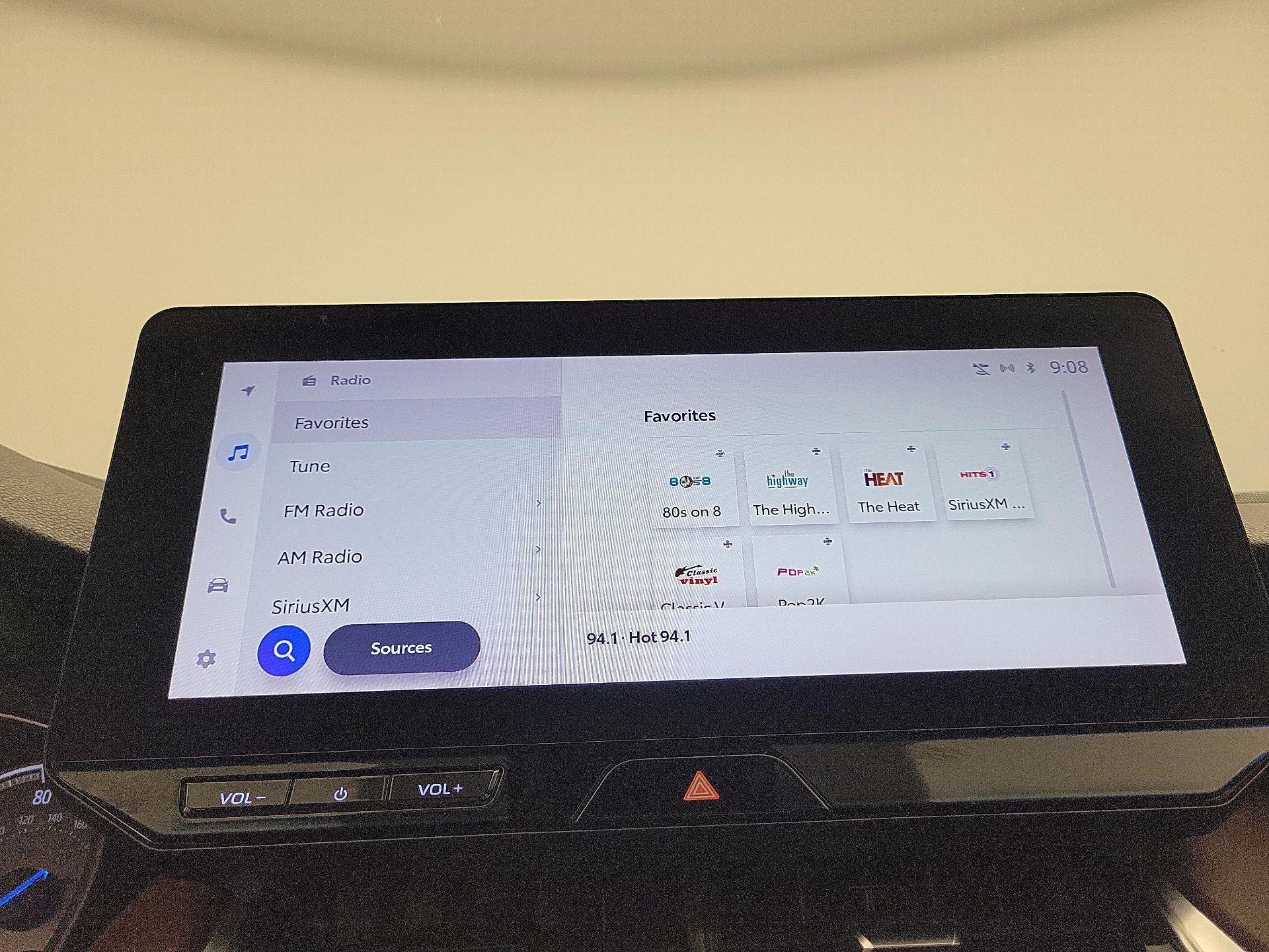 Thumbnail: 2023 Toyota Venza - 15