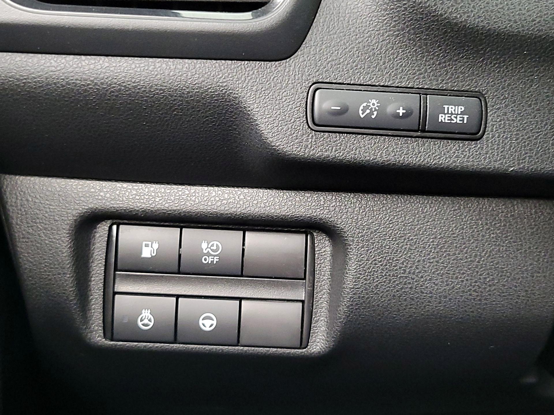 Thumbnail: 2022 Nissan Leaf - 13