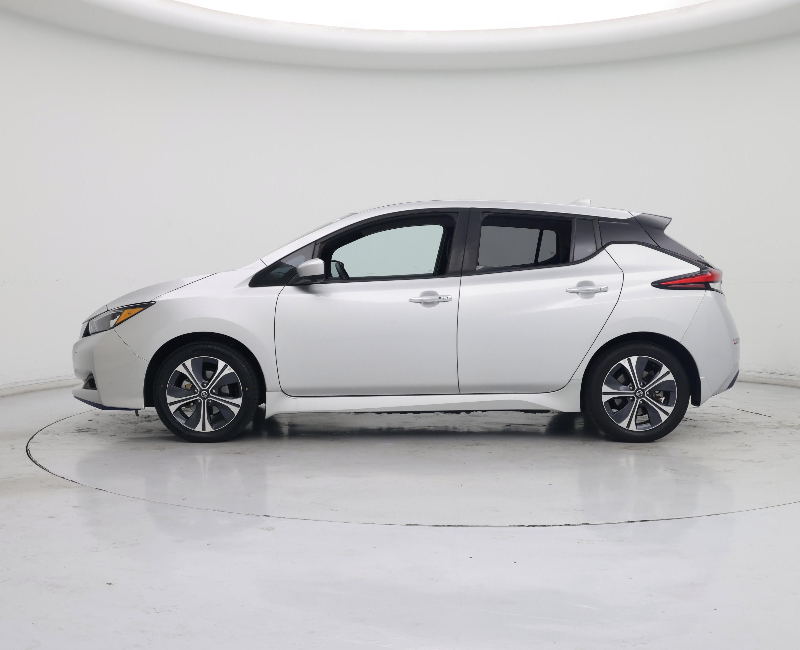 Thumbnail: 2022 Nissan Leaf - 3