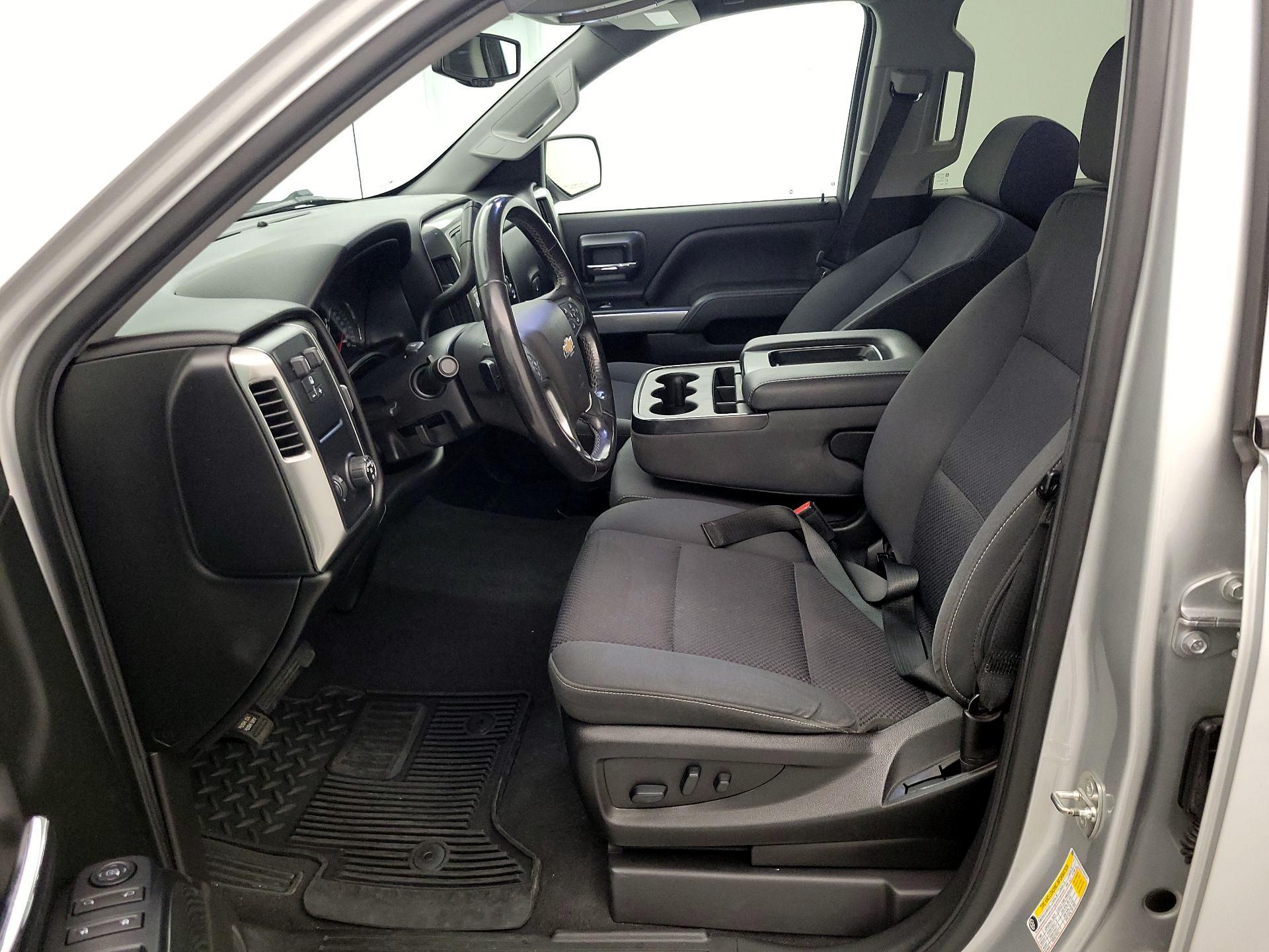 Thumbnail: 2018 Chevrolet Silverado 1500 - 11