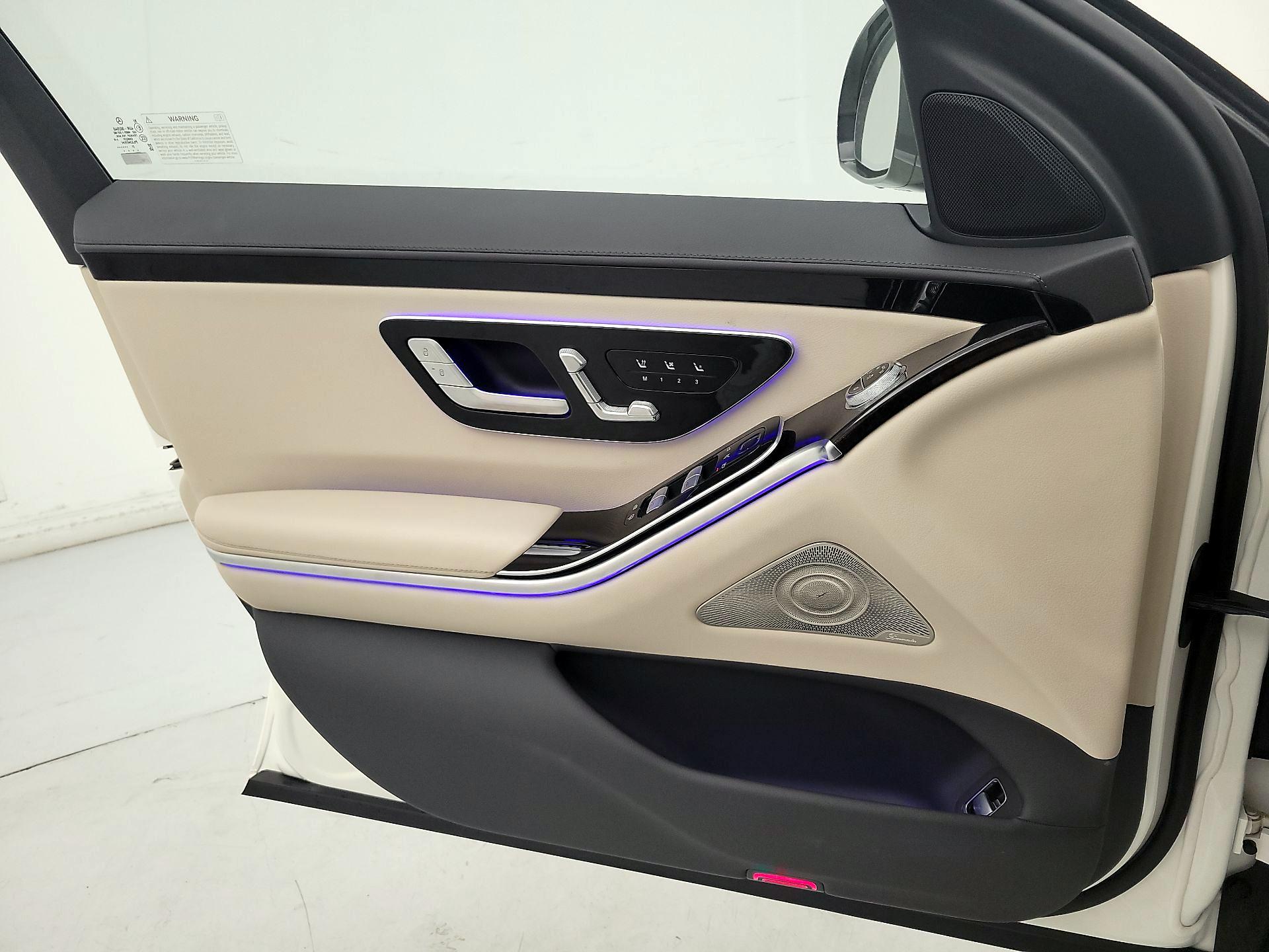 Thumbnail: 2022 Mercedes-Benz S-Class - 12