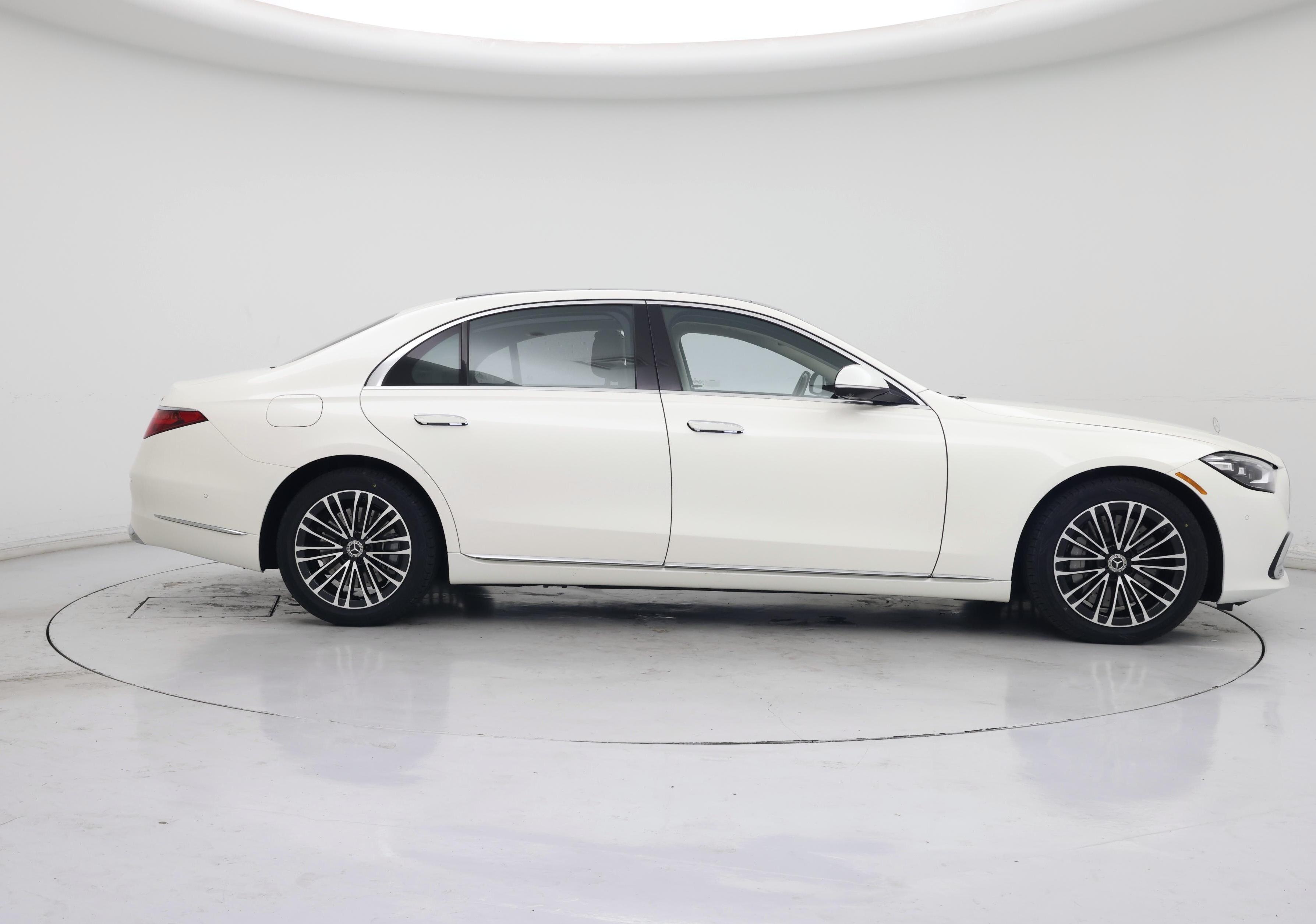 Thumbnail: 2022 Mercedes-Benz S-Class - 7