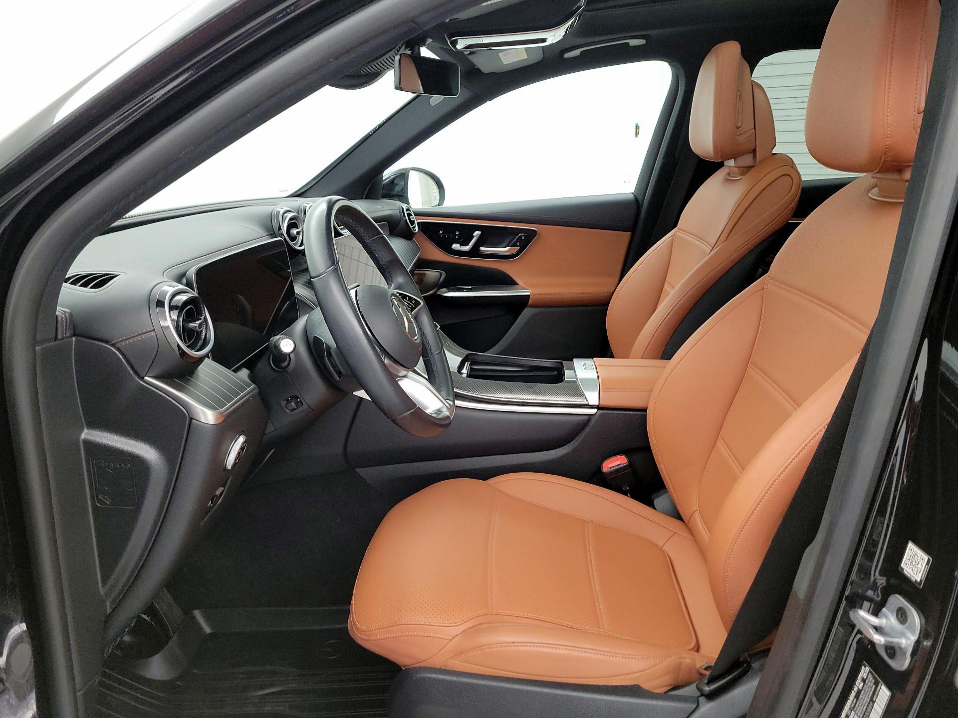 Thumbnail: 2023 Mercedes-Benz GLC - 11