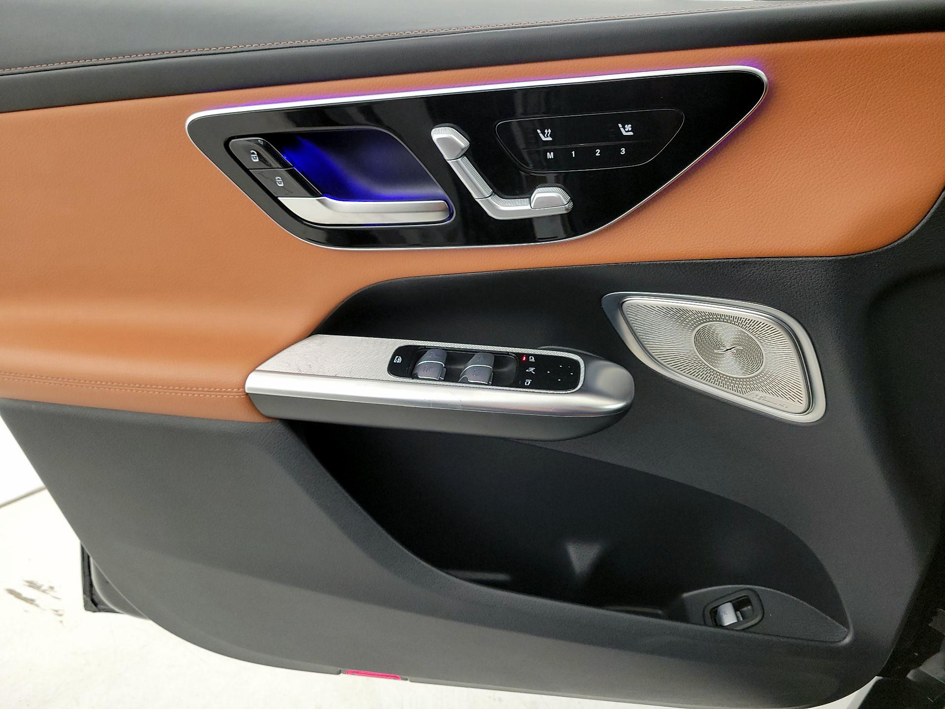 Thumbnail: 2023 Mercedes-Benz GLC - 12