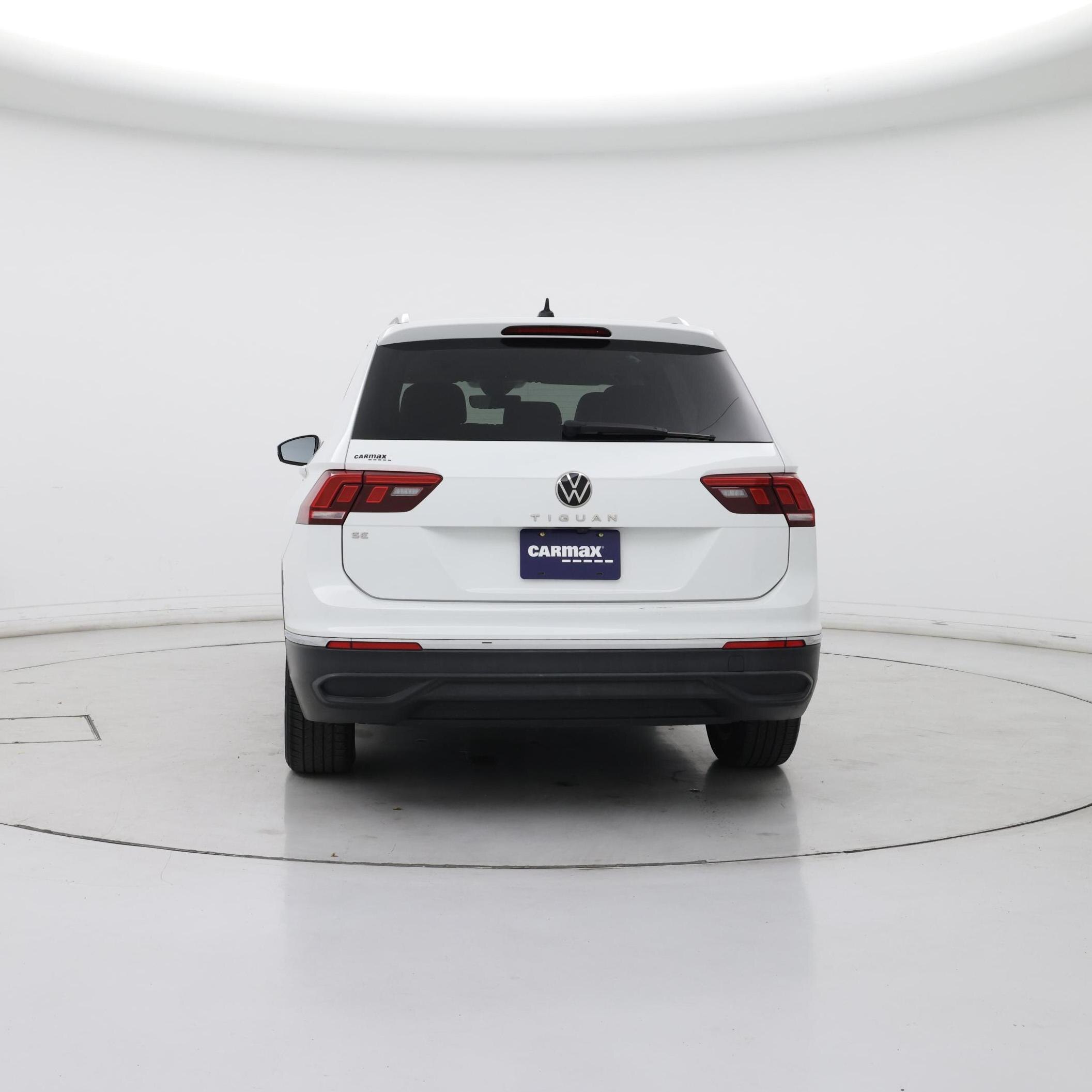 Thumbnail: 2022 Volkswagen Tiguan - 6