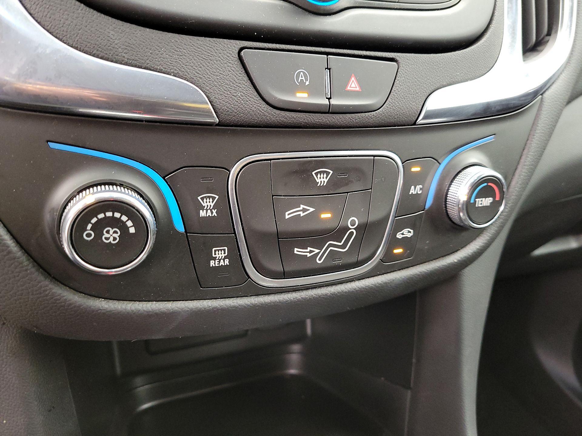 Thumbnail: 2023 Chevrolet Equinox - 16