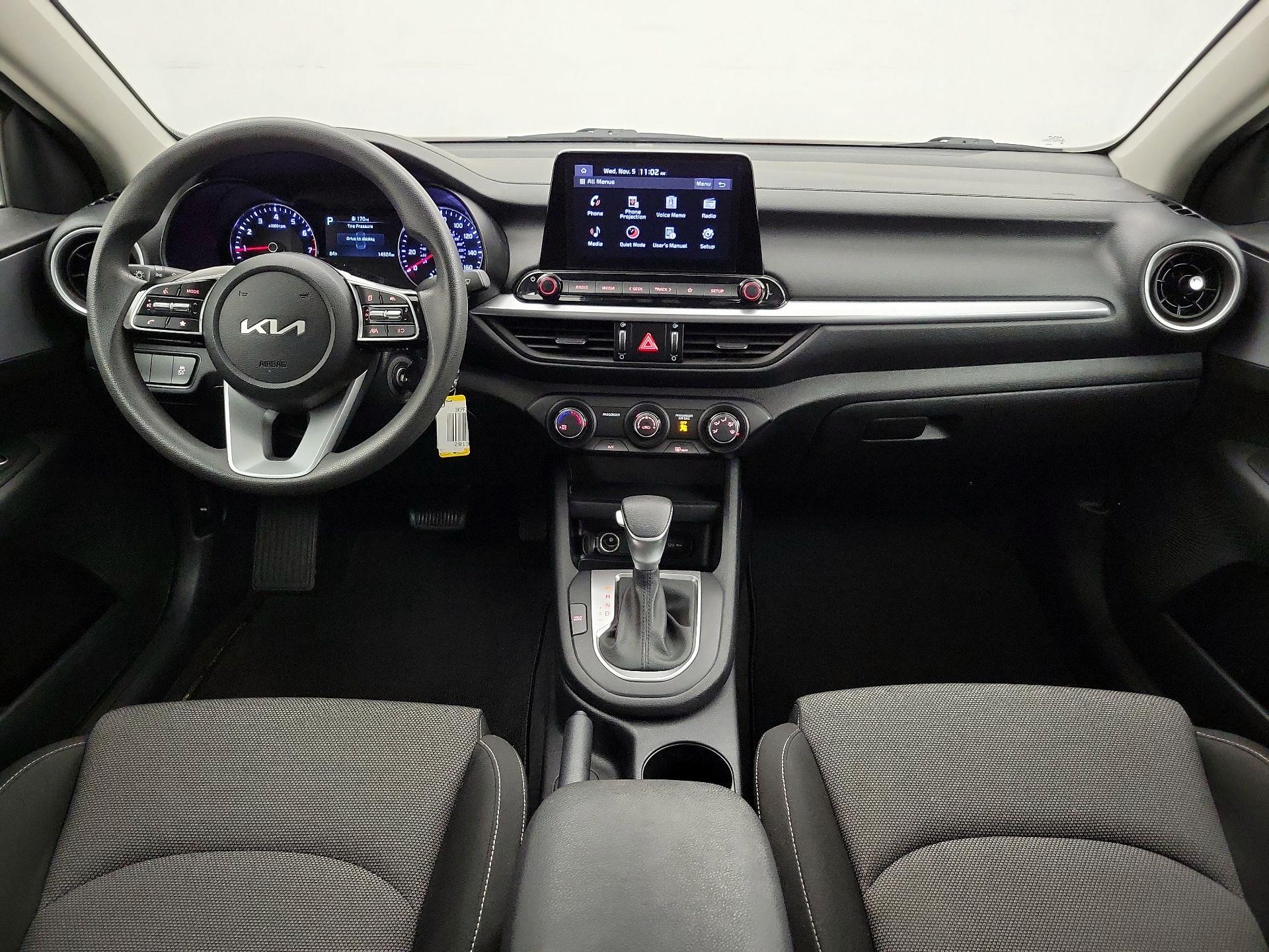 Thumbnail: 2022 Kia Forte - 9