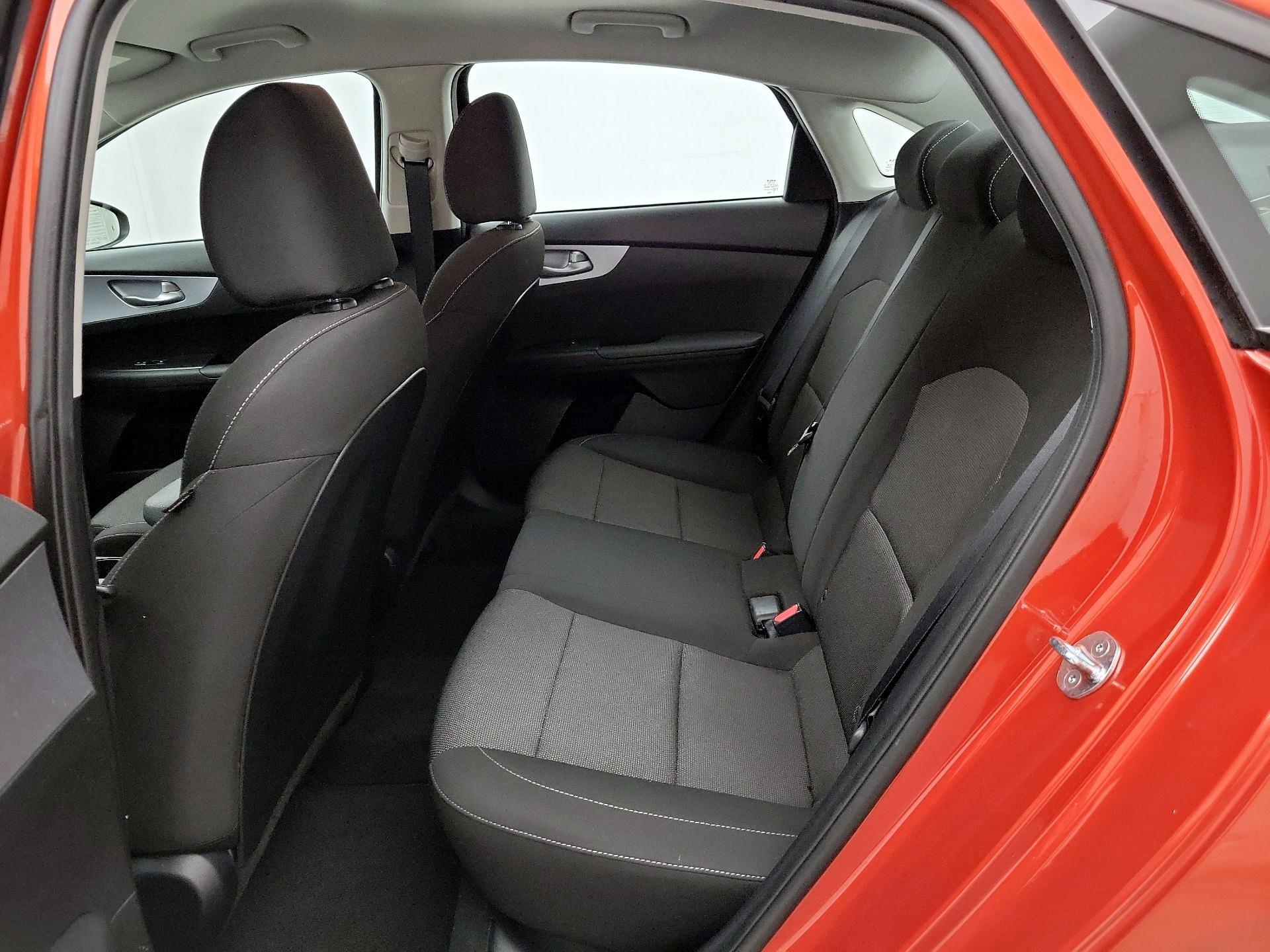 Thumbnail: 2022 Kia Forte - 19