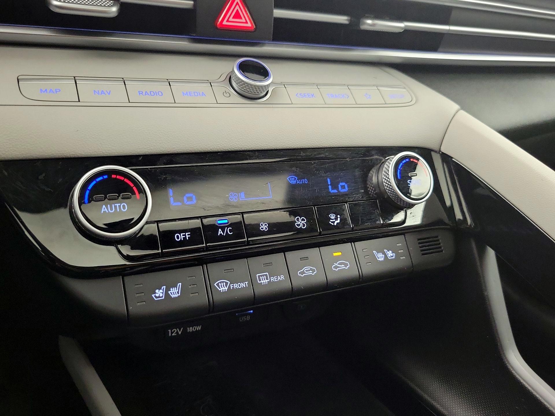 Thumbnail: 2023 Hyundai Elantra - 17