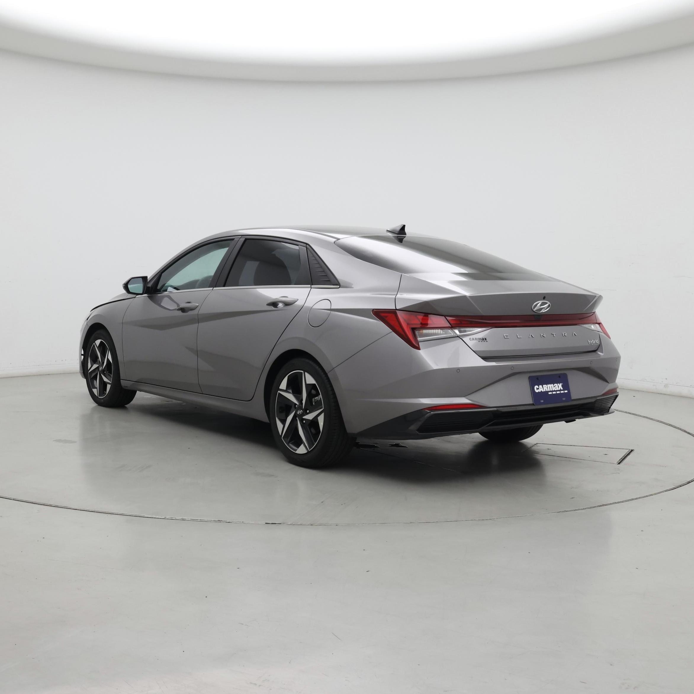 Thumbnail: 2023 Hyundai Elantra - 2