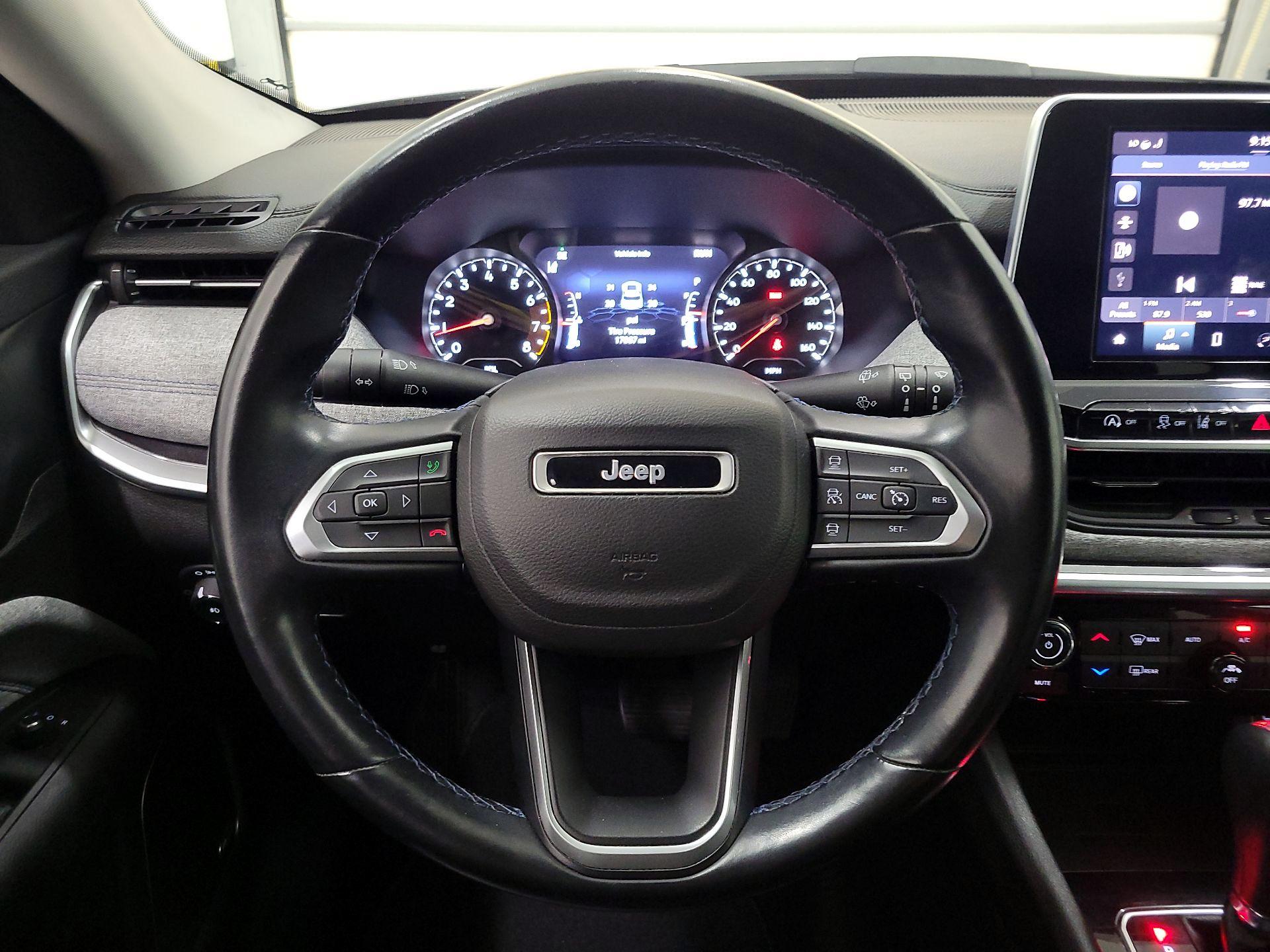 Thumbnail: 2022 Jeep Compass - 10