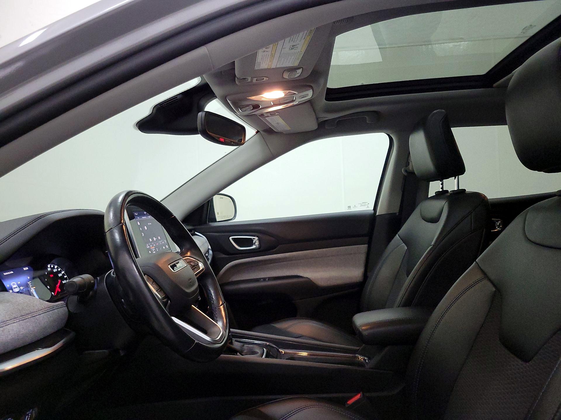 Thumbnail: 2022 Jeep Compass - 19