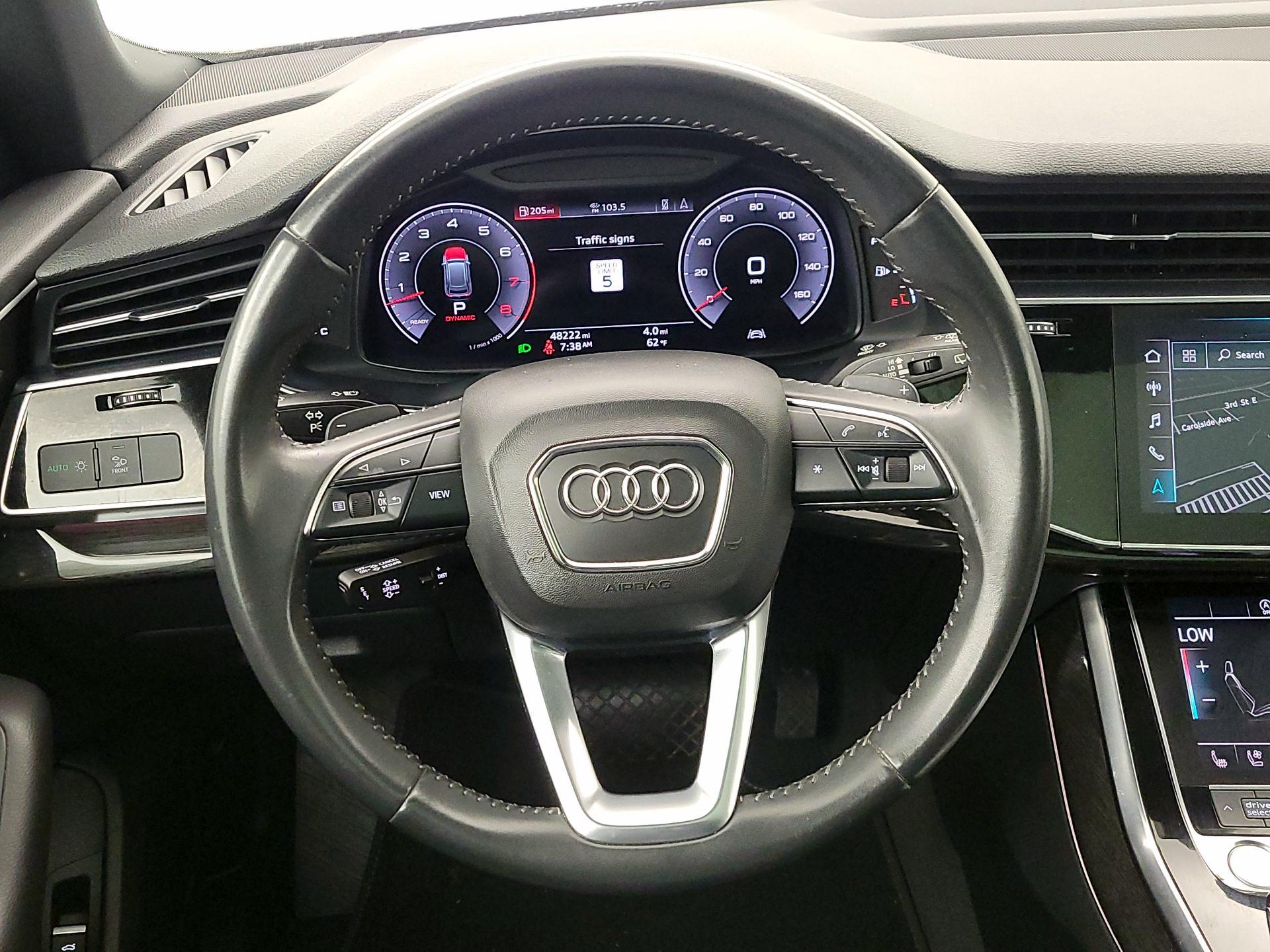 Thumbnail: 2020 Audi Q8 - 10