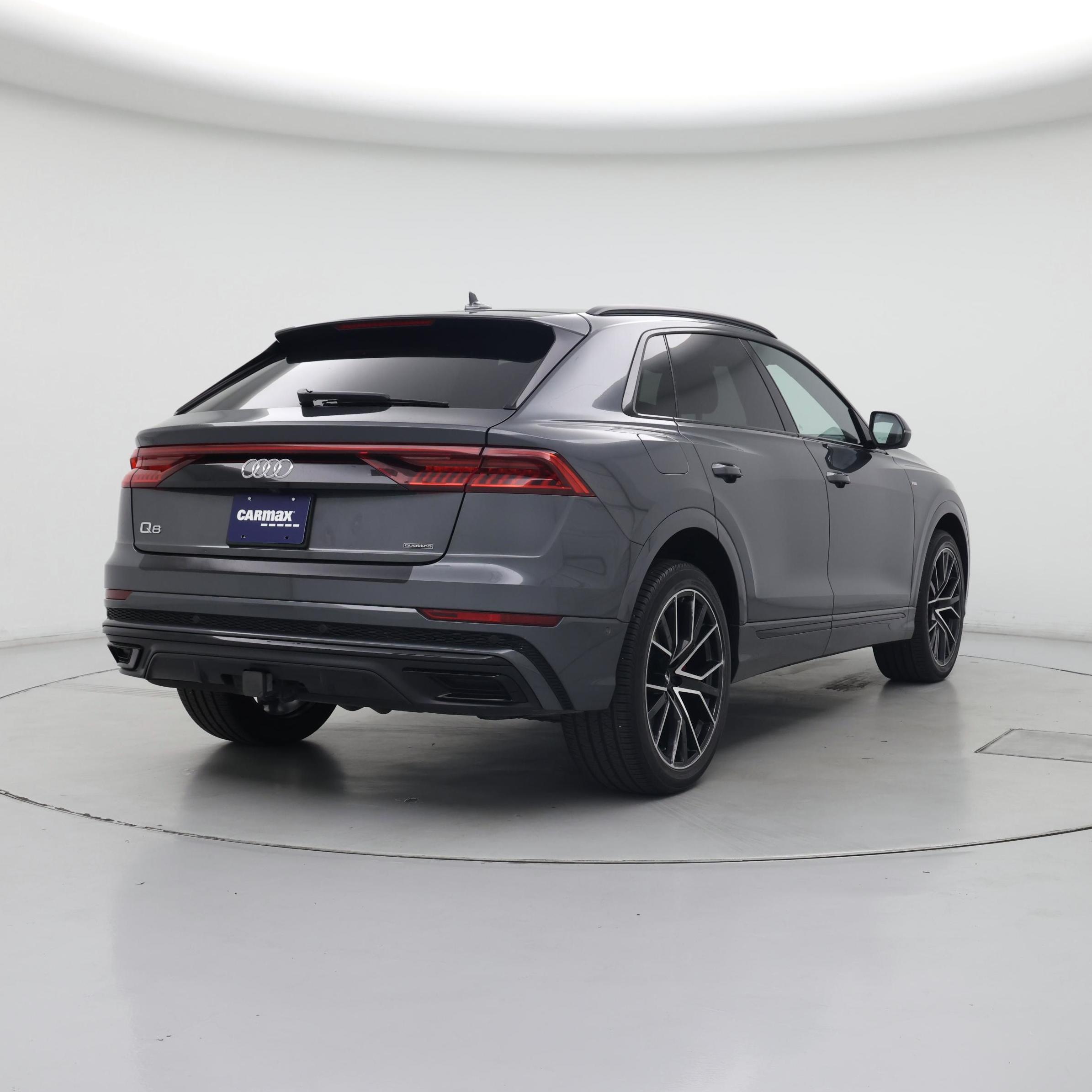 Thumbnail: 2020 Audi Q8 - 8